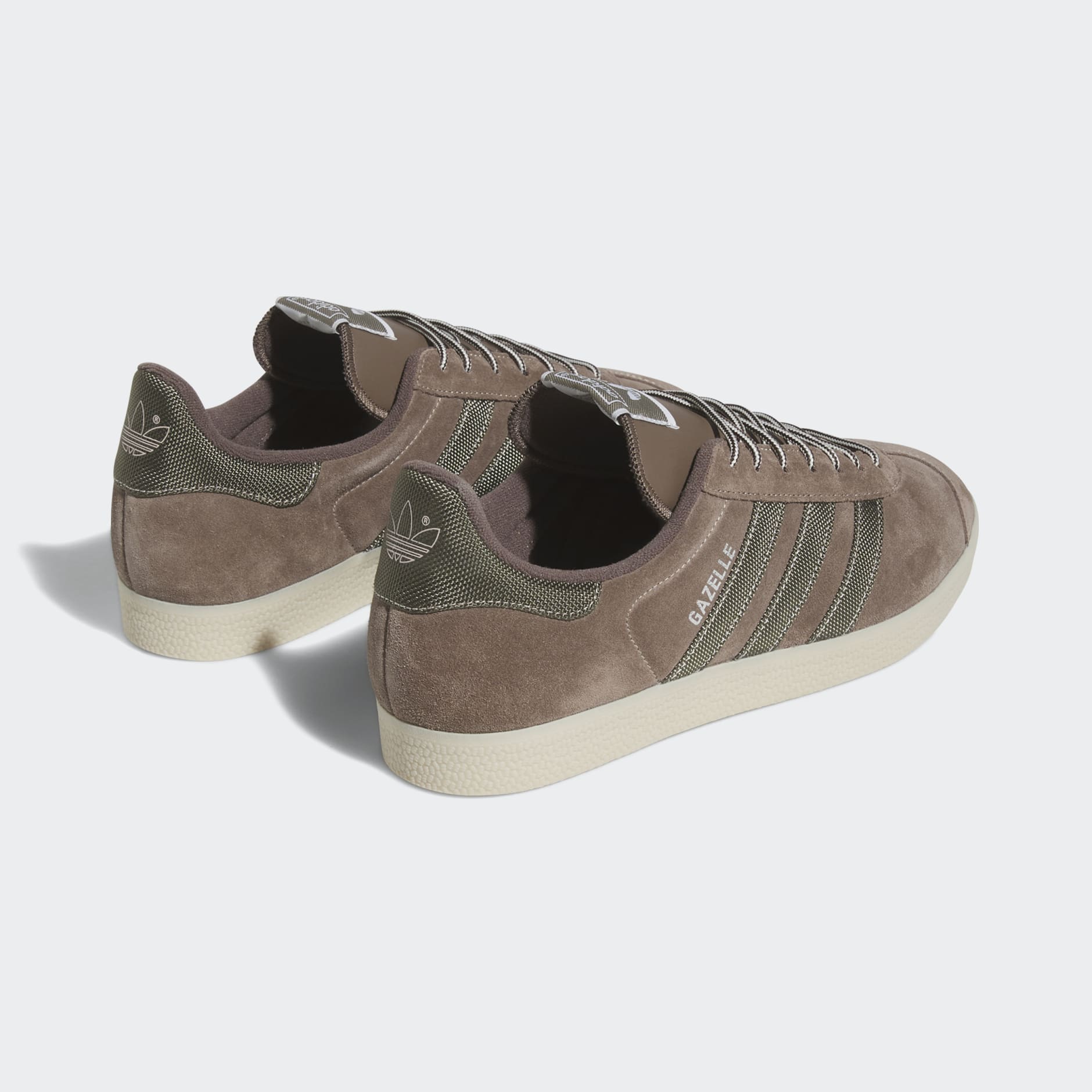 Comprar adidas hotsell gazelle china quito