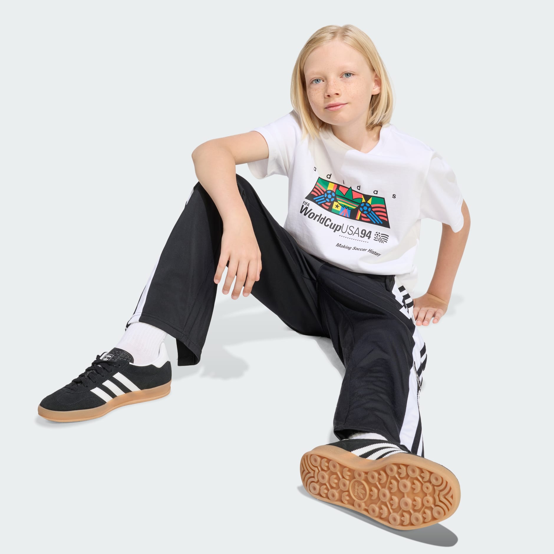 LOOSE GRAPHIC T-SHIRT