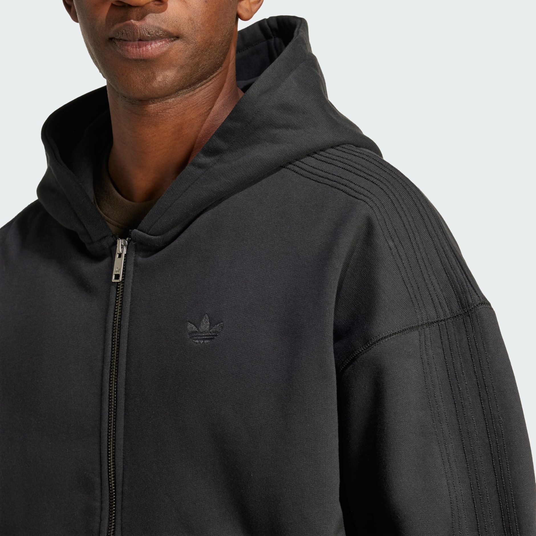 جاكيت بقبعة Premium Essentials