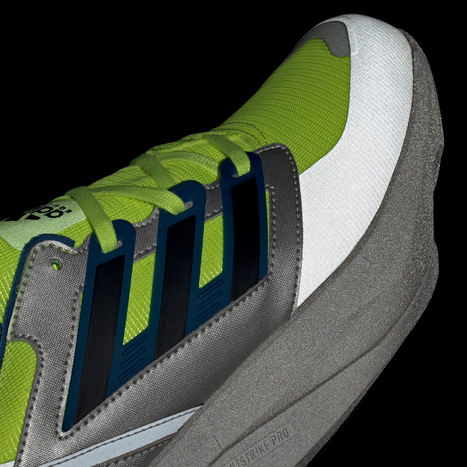 Pantofi sport Equipment Adios Pro