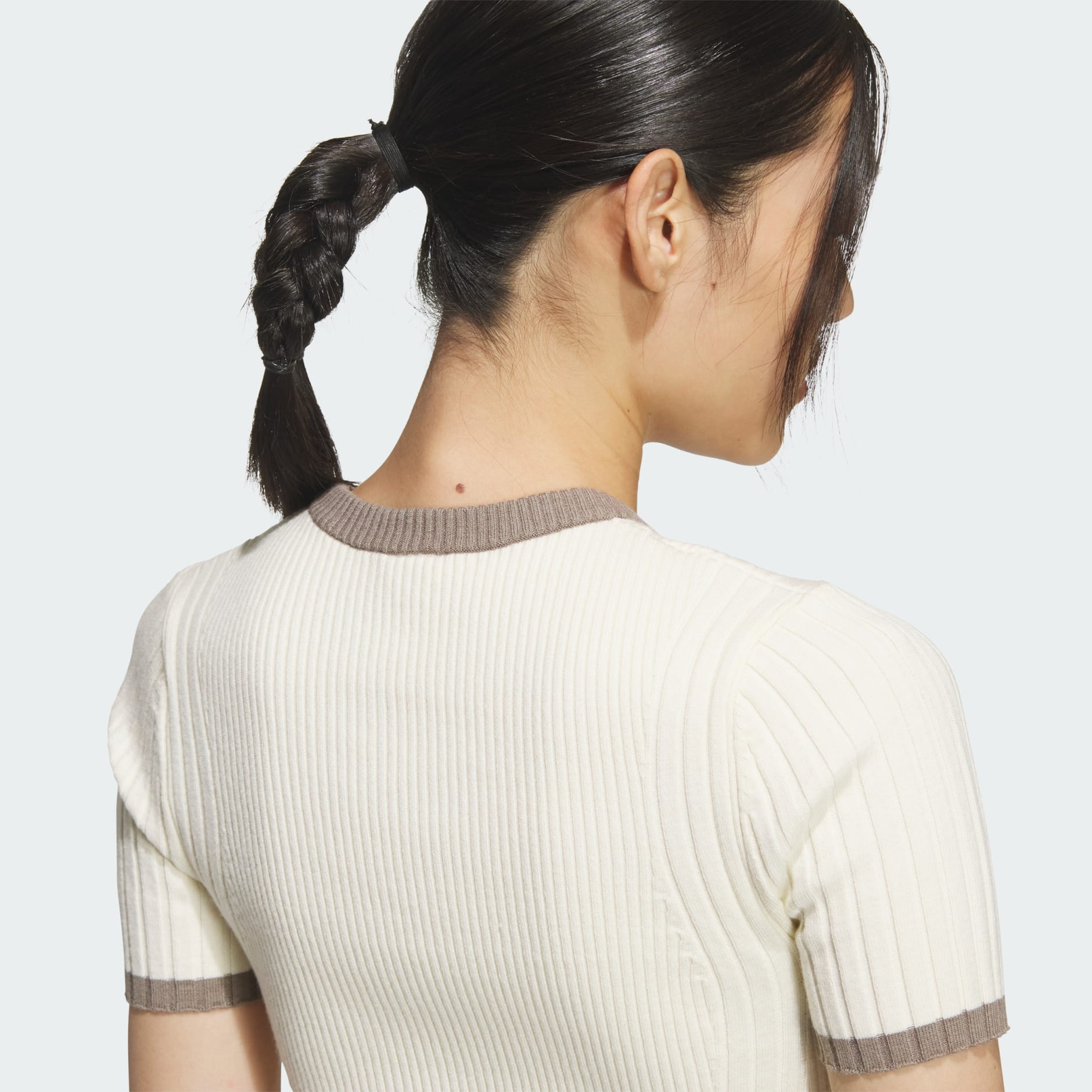 OTT 短袖緊身 T 裇