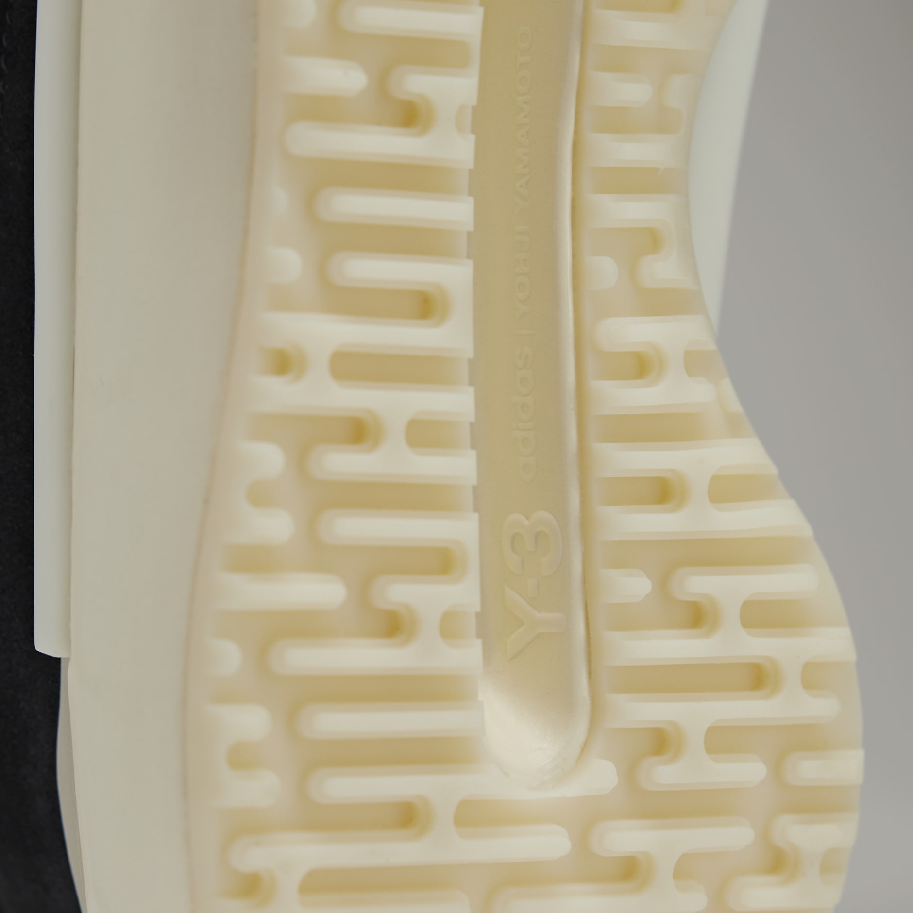 Y-3 Ajatu Run Shoes