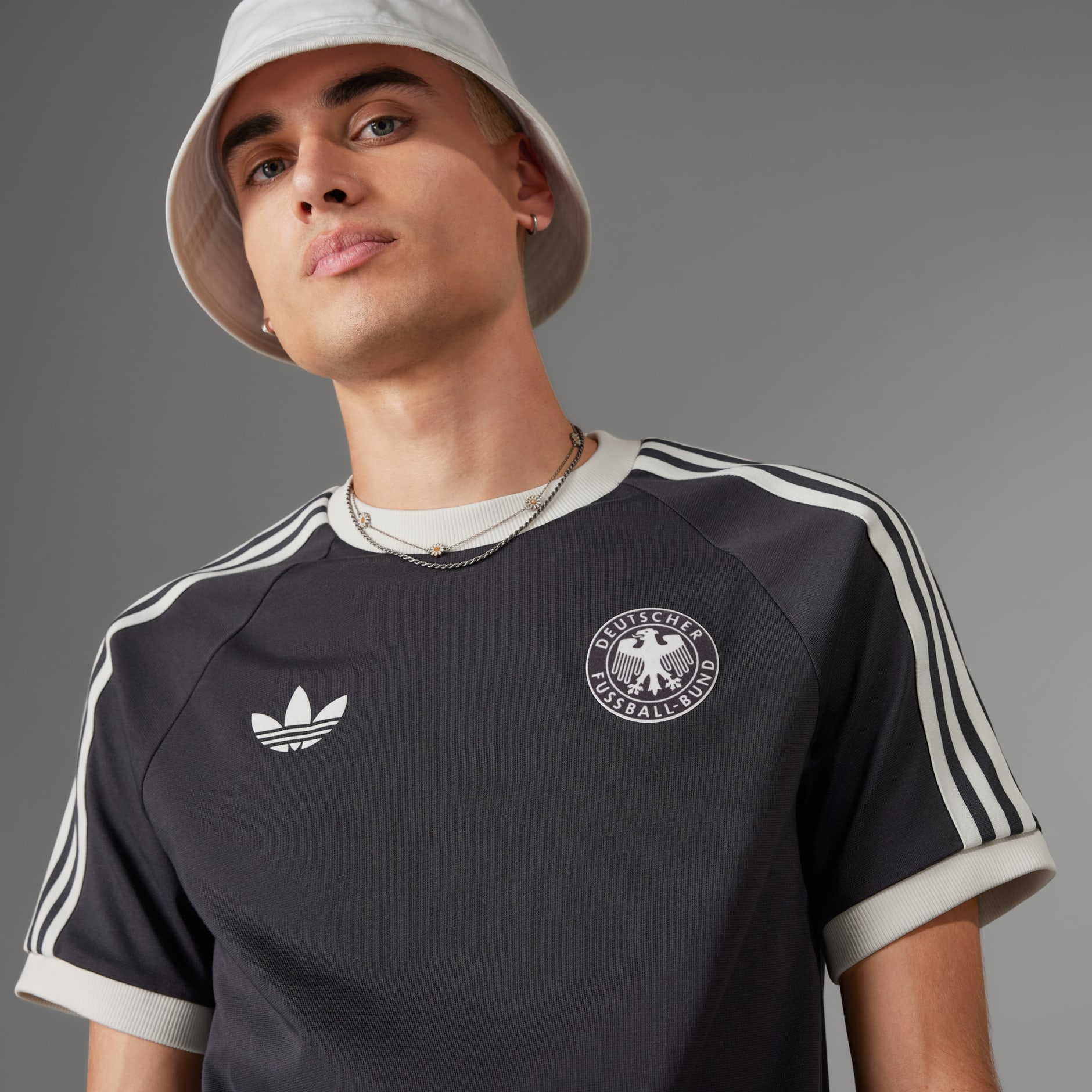 Men\'s Clothing - 3-Stripes Adicolor Oman Classics adidas Black - | Germany Tee