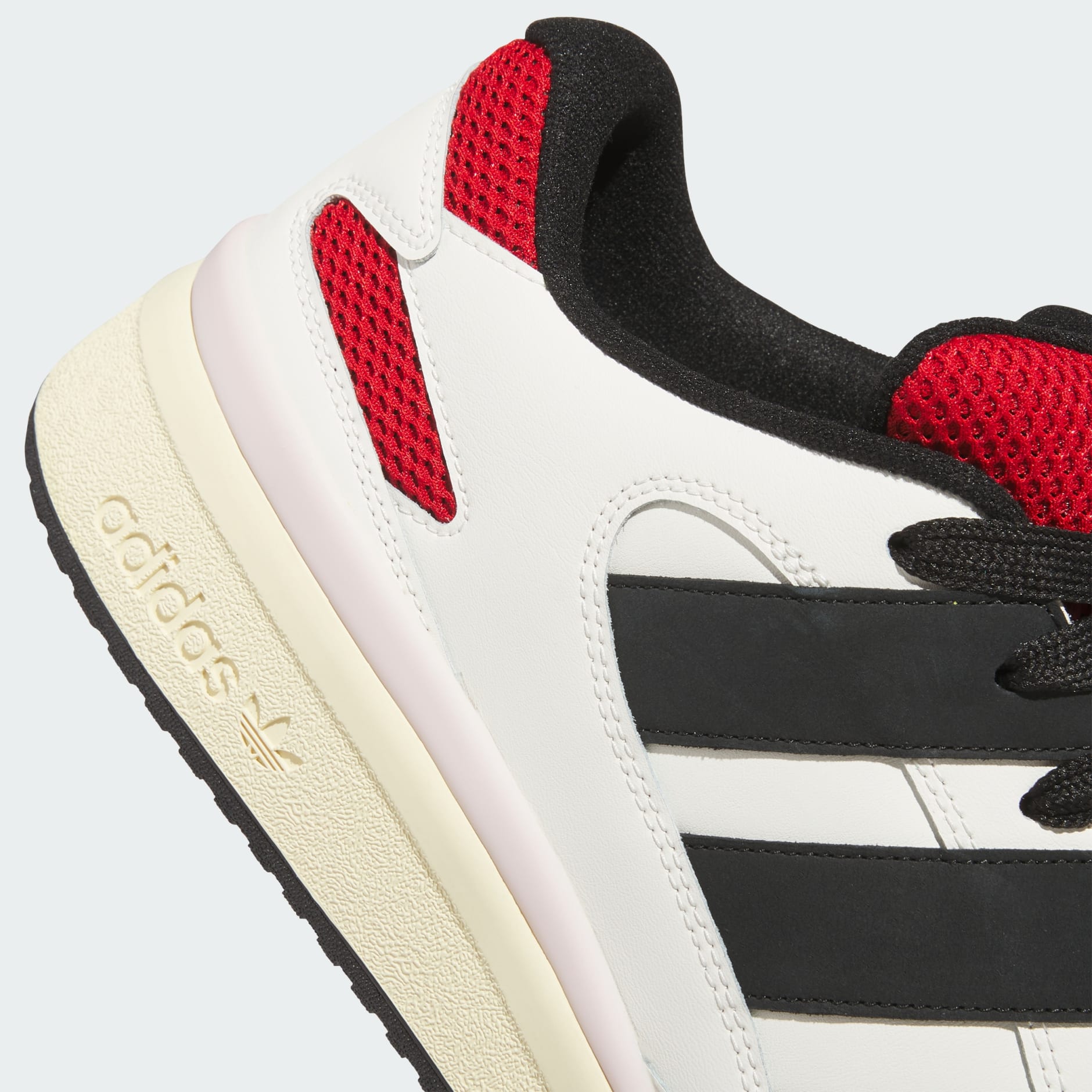 Shoes - Forum2000 Shoes - White | adidas Qatar