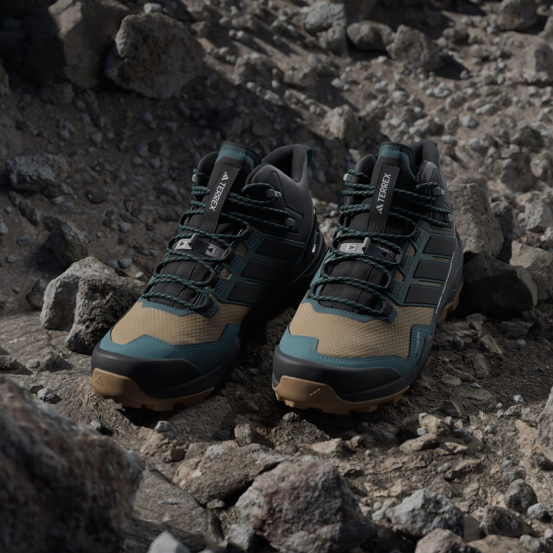 Pantofi de drumeție Terrex Skychaser Mid GORE-TEX