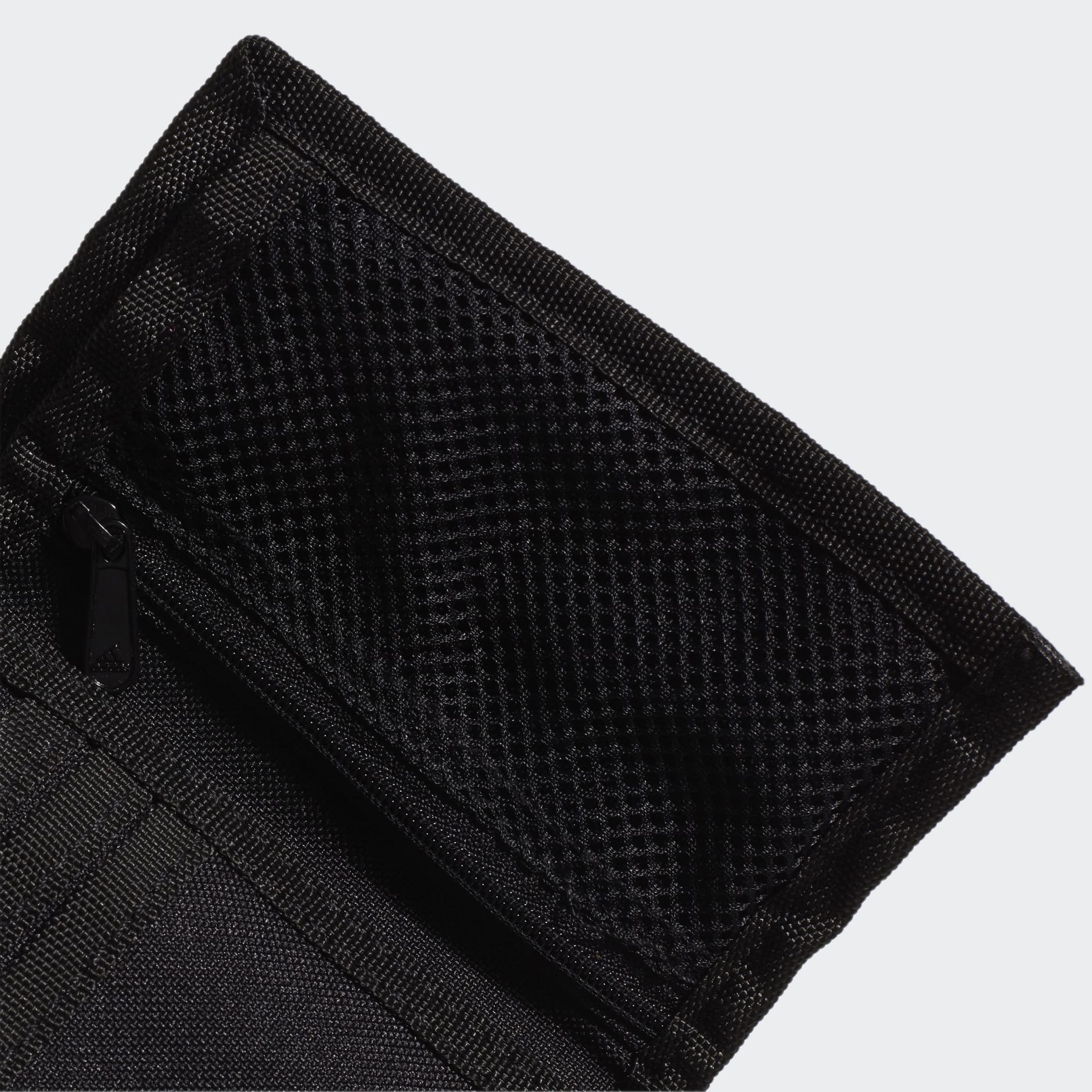 adidas Essentials 3-Stripes Wallet - Black | adidas LK