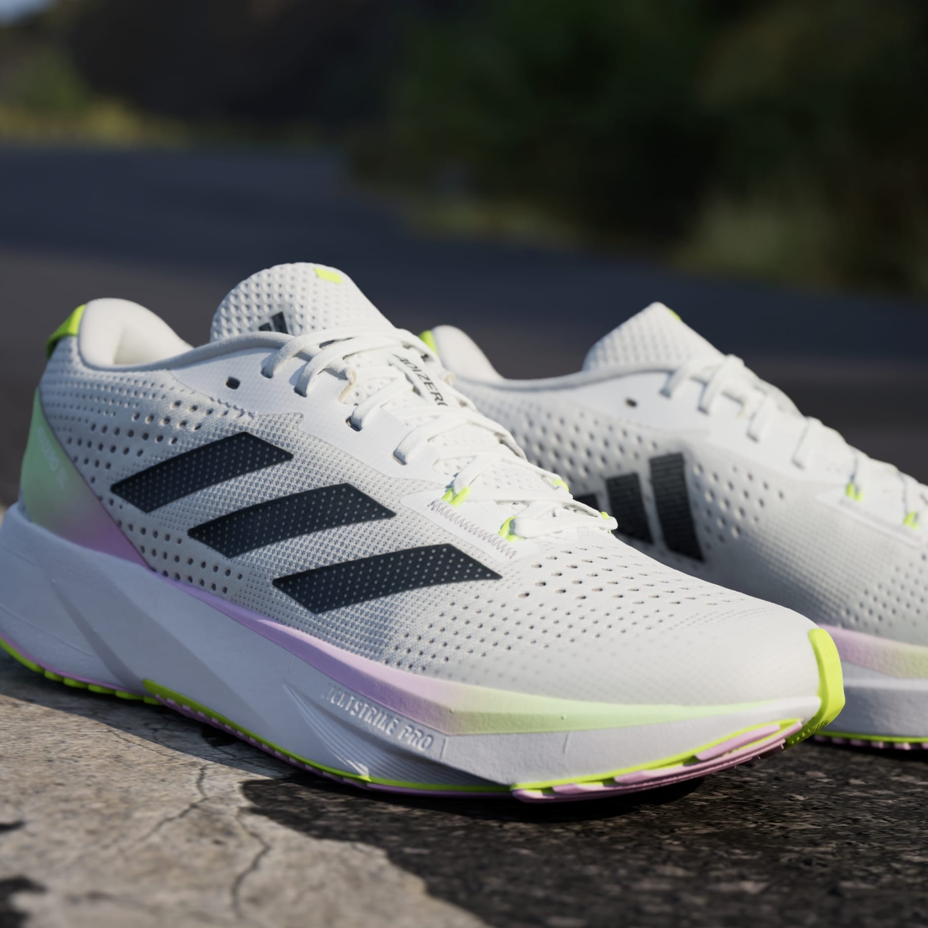 ADIZERO SL W