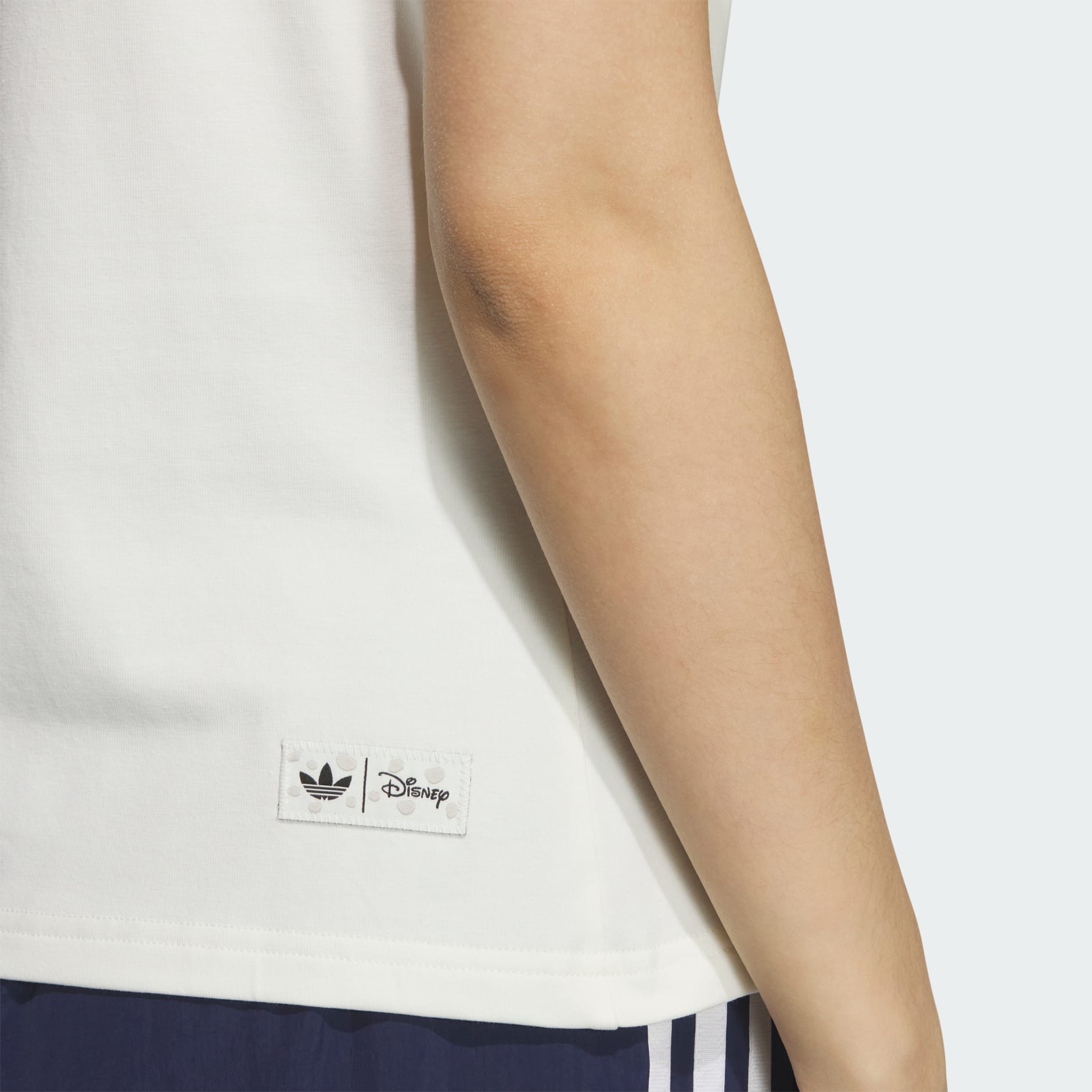 adidas 迪士尼《101 斑點狗》撞色 T 恤