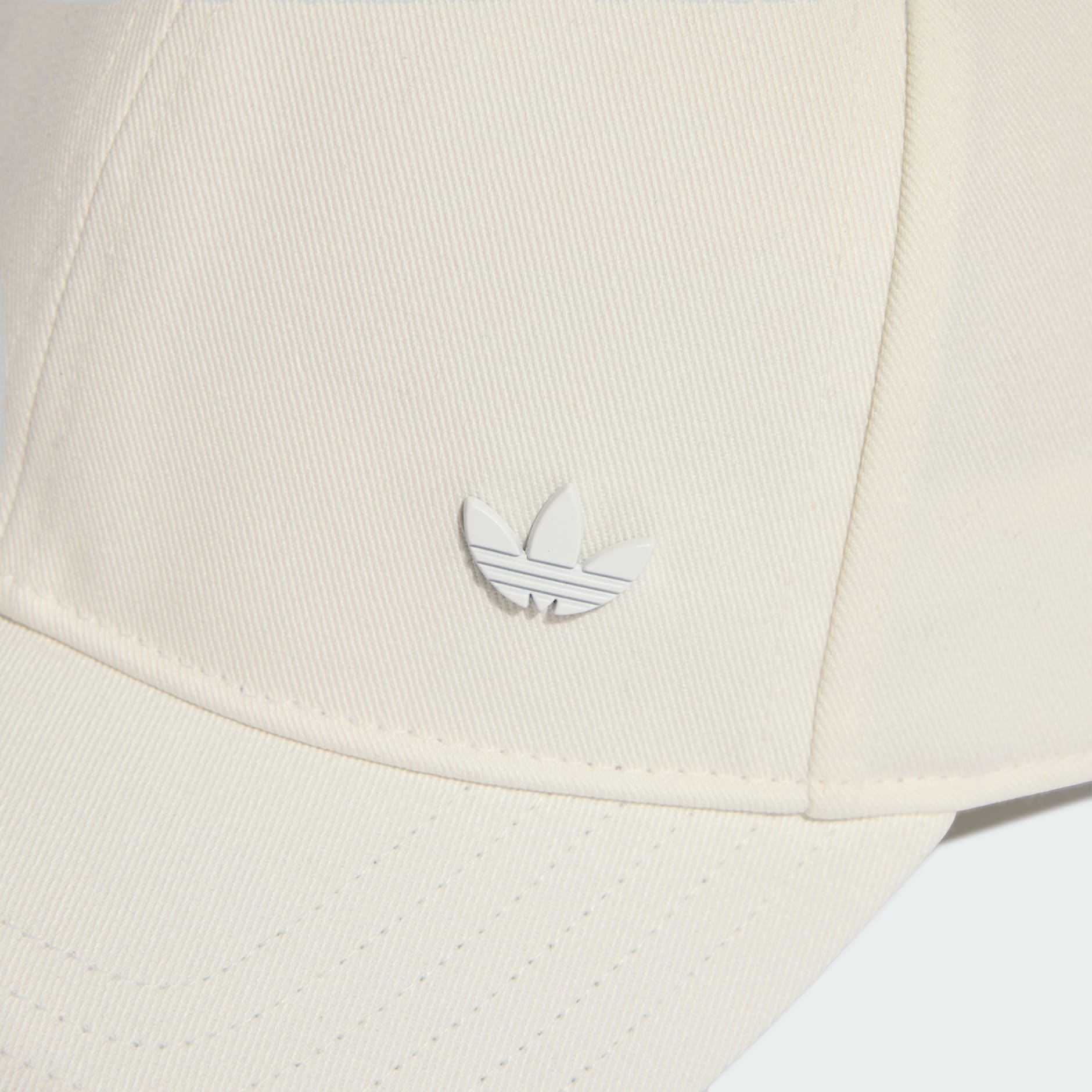 Everyday Icons Cap With Tonal Metal Trefoil
