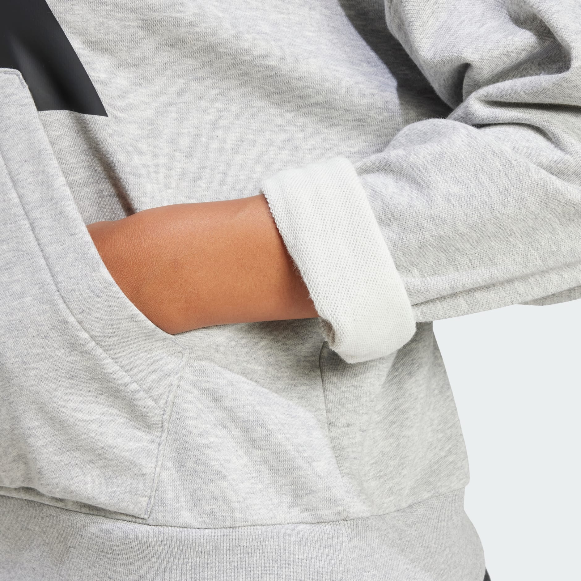 Buzo con capucha Essentials Big Logo French Terry Loose