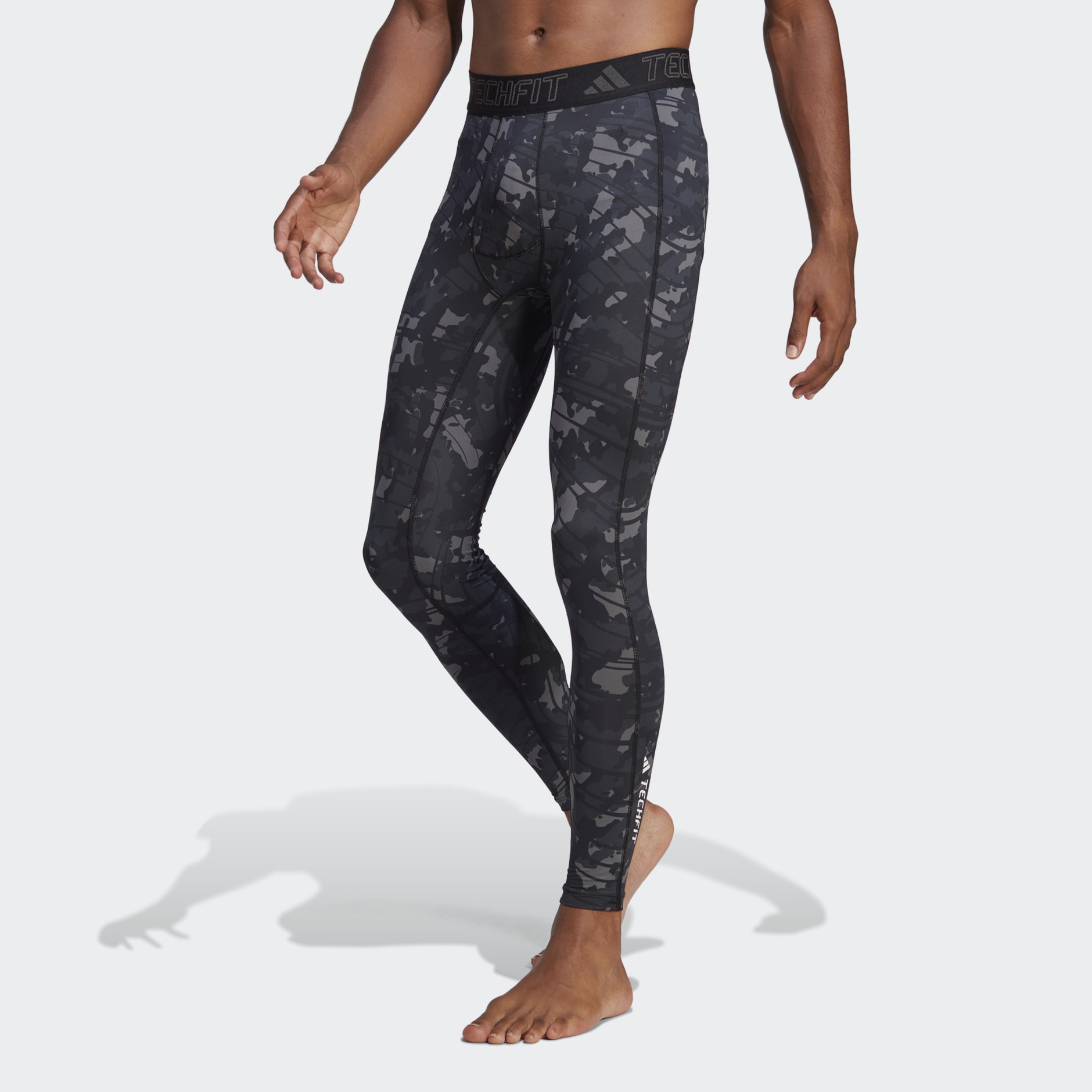 Adidas Techfit Compression Pants BN, Men's Fashion, Activewear on Carousell