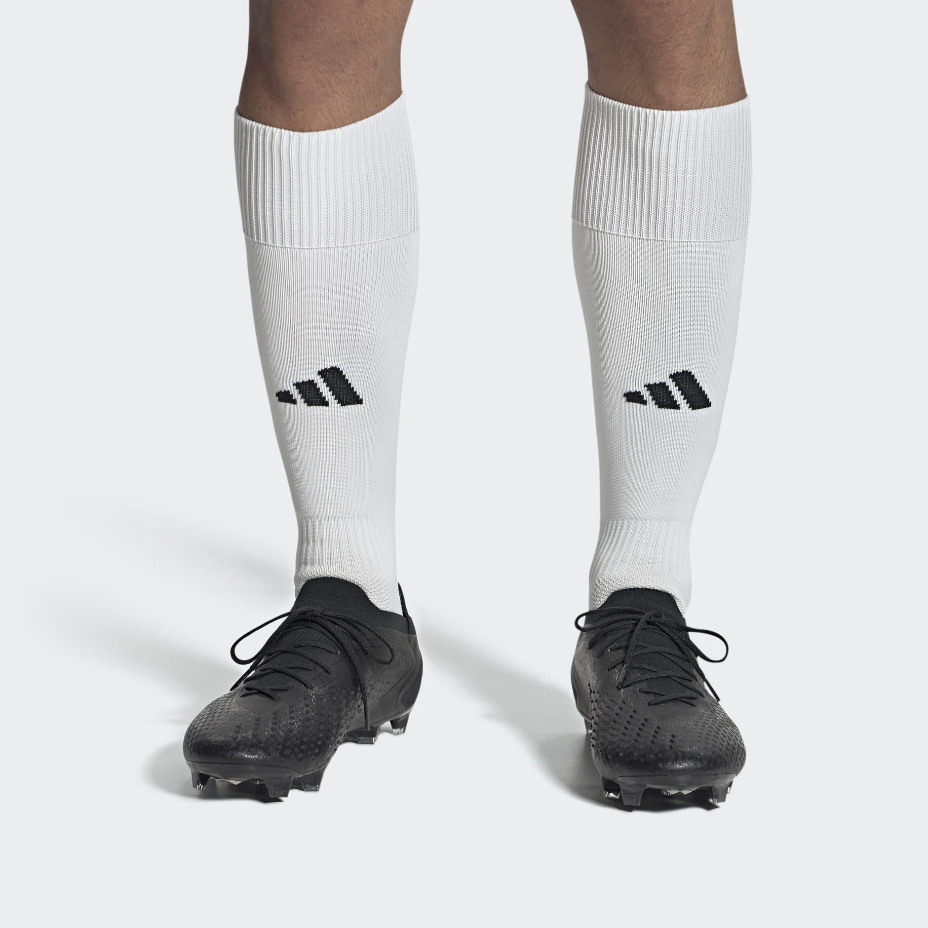Predator Accuracy.1 Low Firm Ground Boots