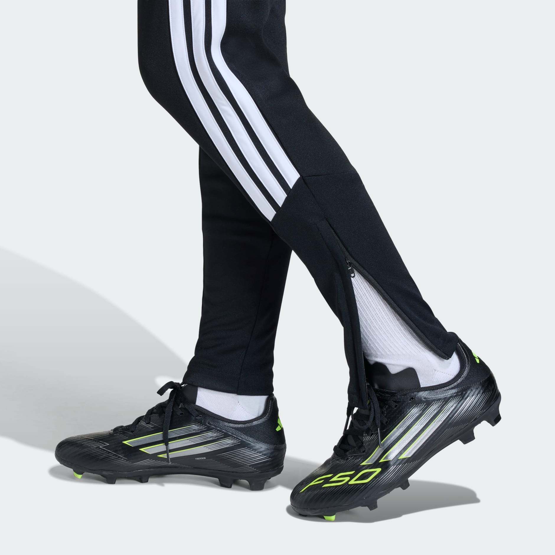 Pantaloni de trening pentru copii Tiro26 League Slim