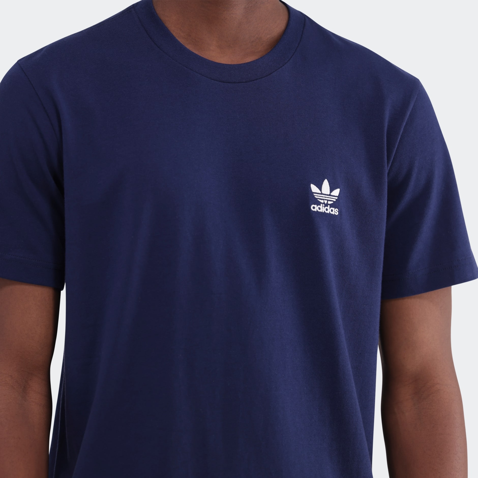 Trefoil Essentials T-Shirt