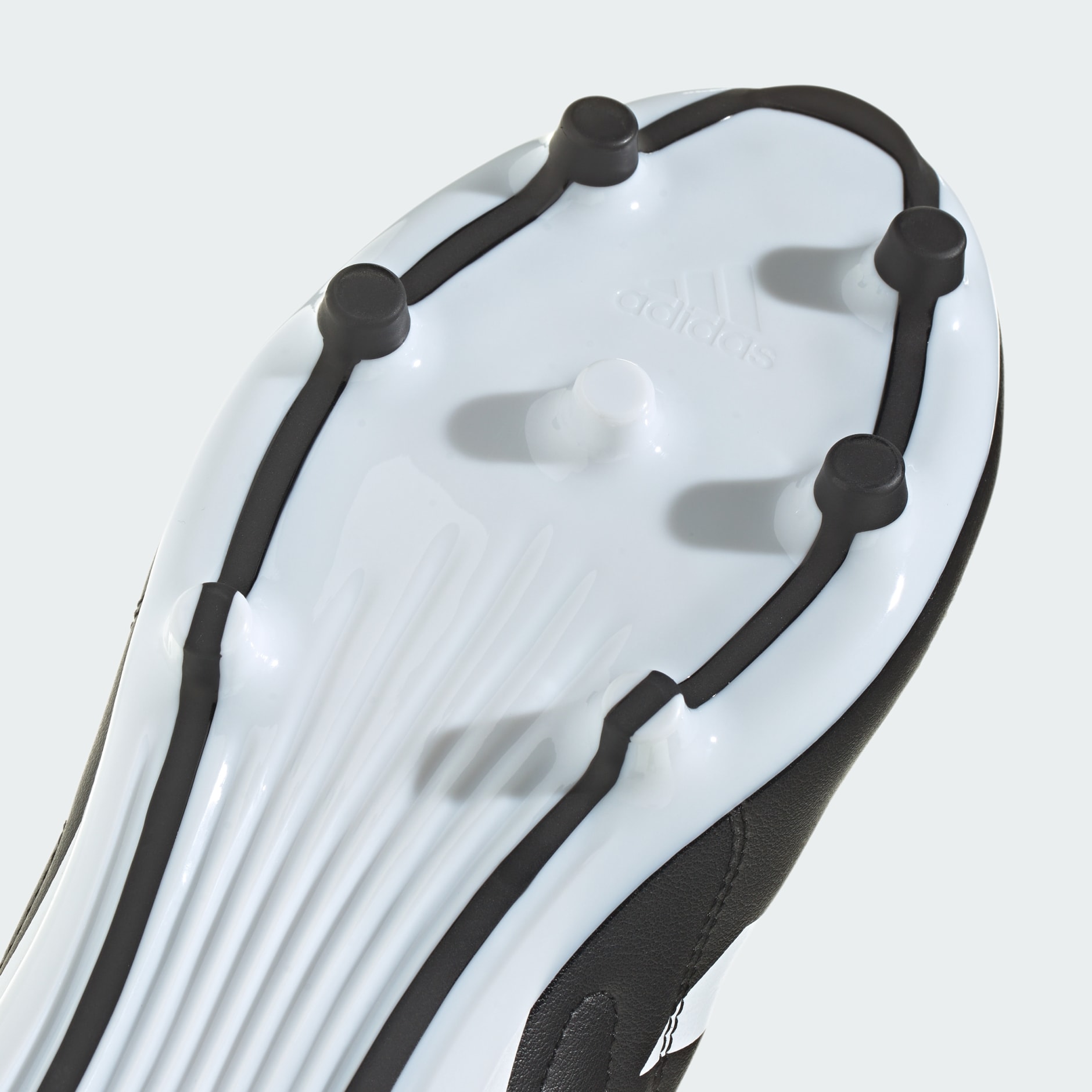 Ghete de rugby pentru teren dur RS15