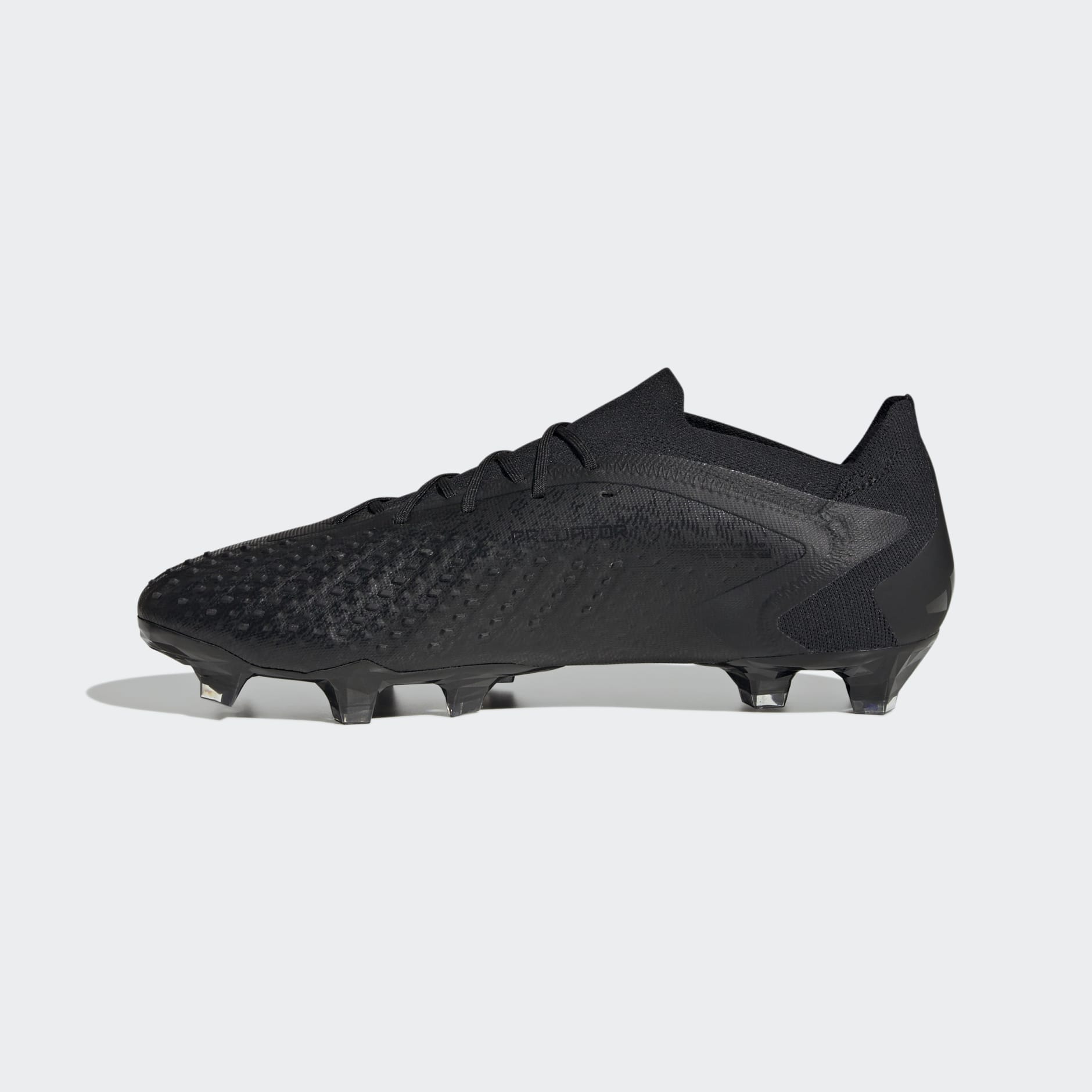 Predator Accuracy.1 Low Firm Ground Boots