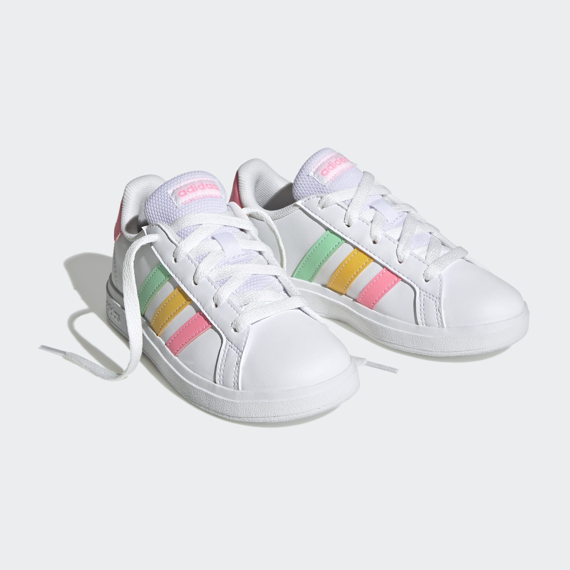 Adidas originals cheap tenis quito