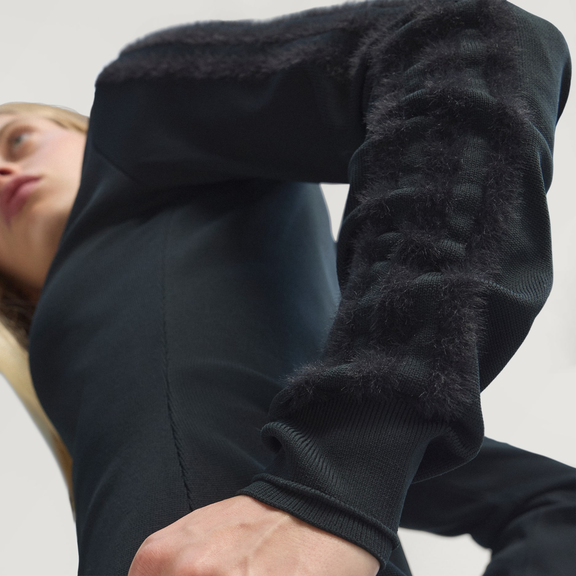 Haljina dugih rukava s ovratnikom