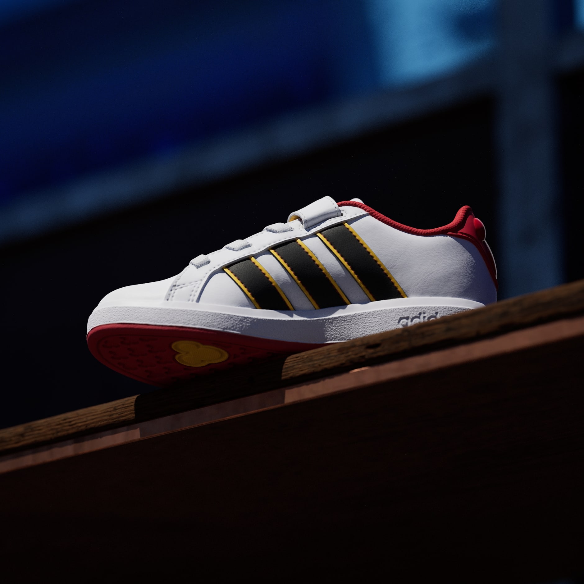 حذاء للأطفال adidas Disney Mickey Mouse Grand Court