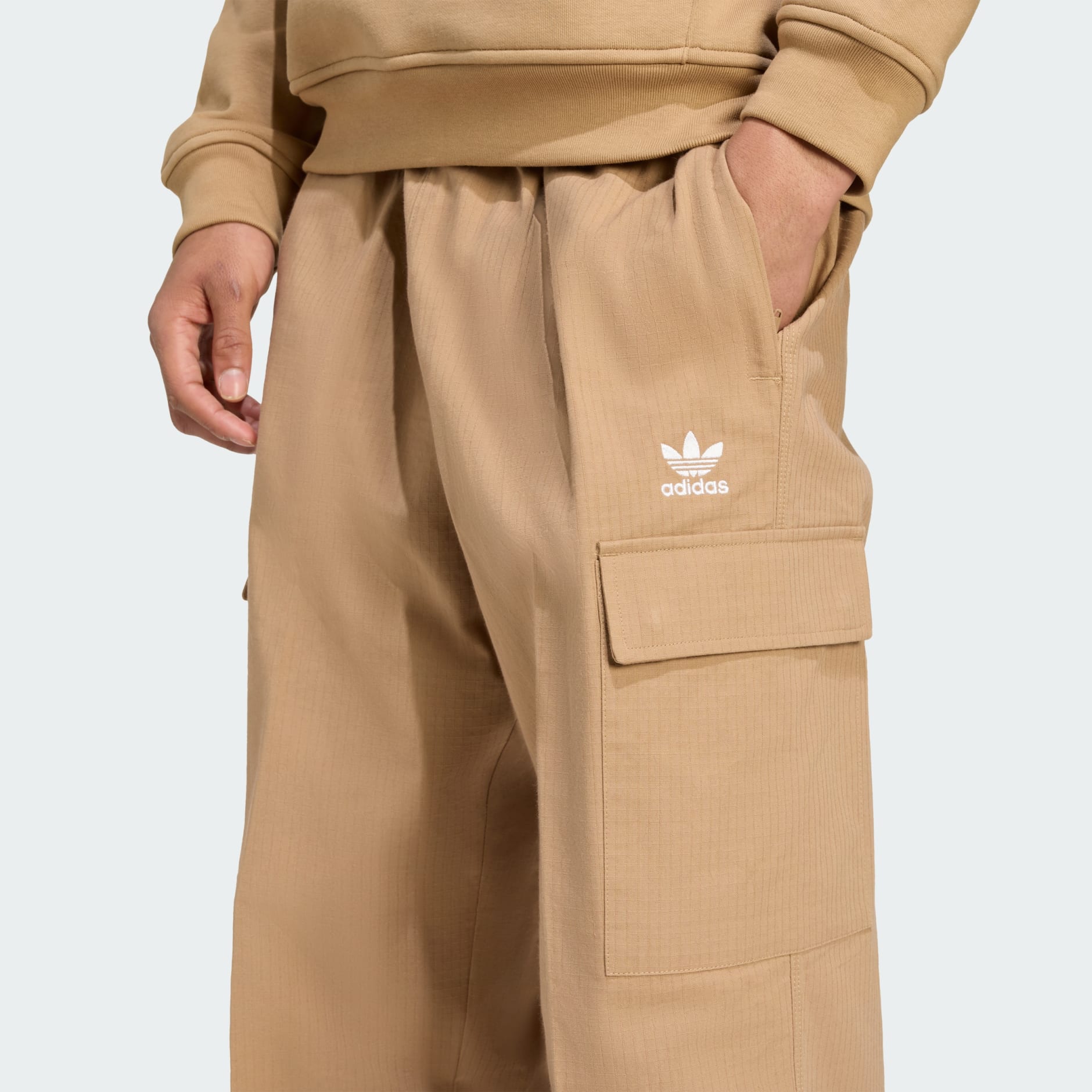 Pantaloni Trefoil Essentials din material țesut