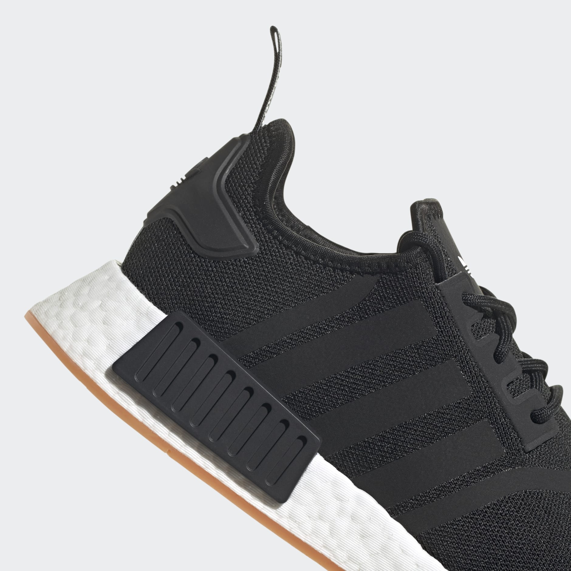 Originals men's nmd_r1 2025 running shoe black/black/white