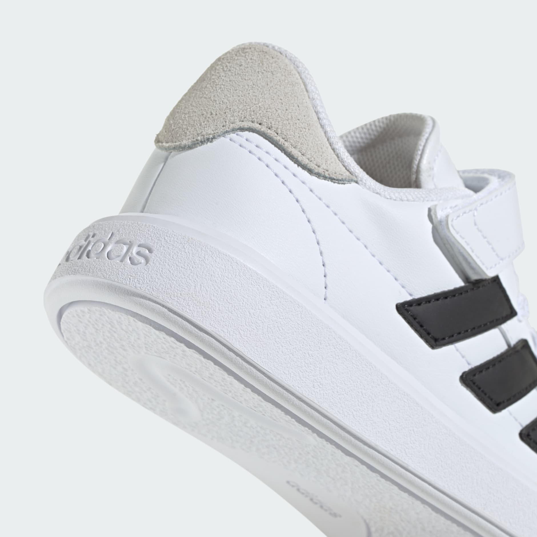Courtblock Shoes