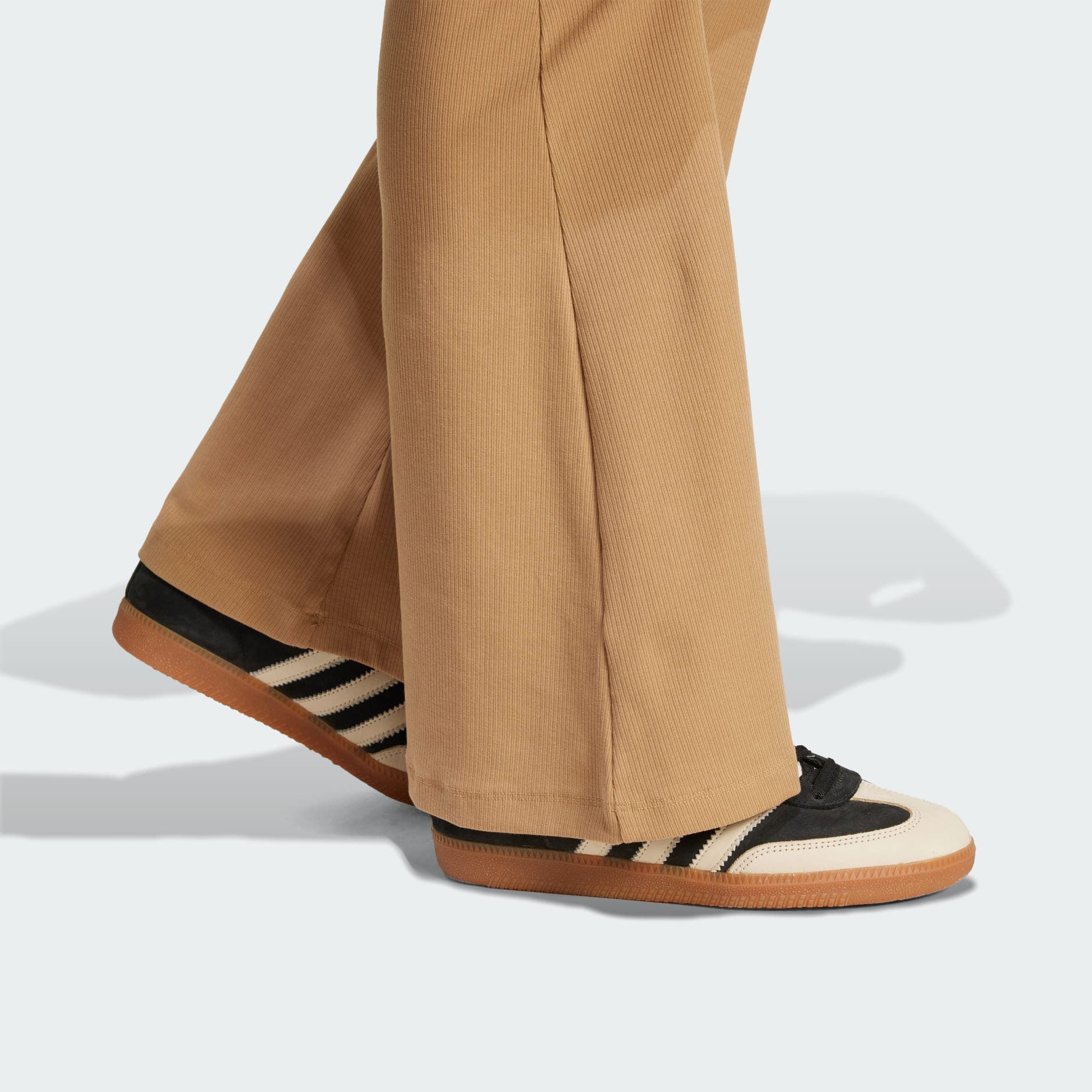 Essentials Rib Flared Leggings