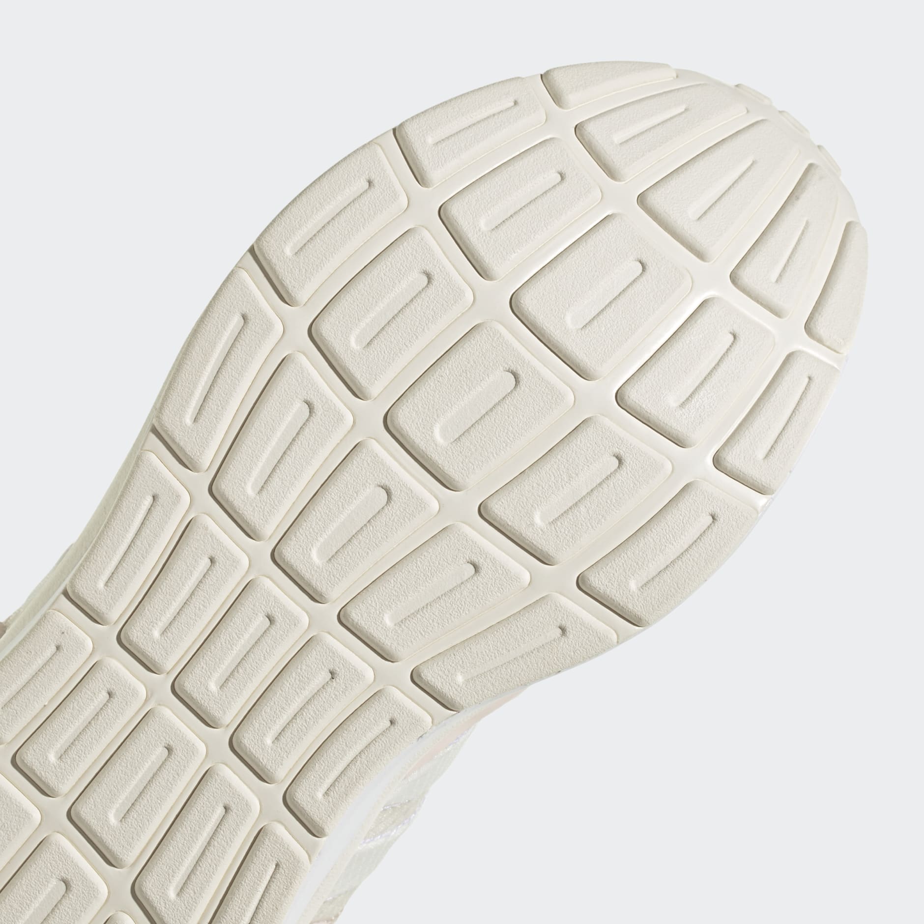 ZNCHILL LIGHTMOTION+ Shoes
