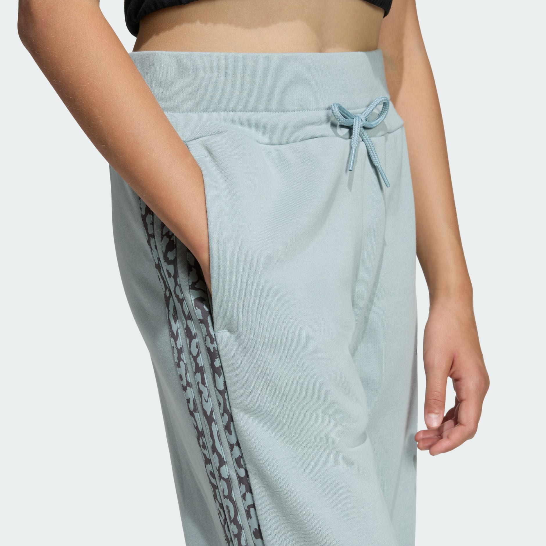 SEASONALS ANIMAL PANTS