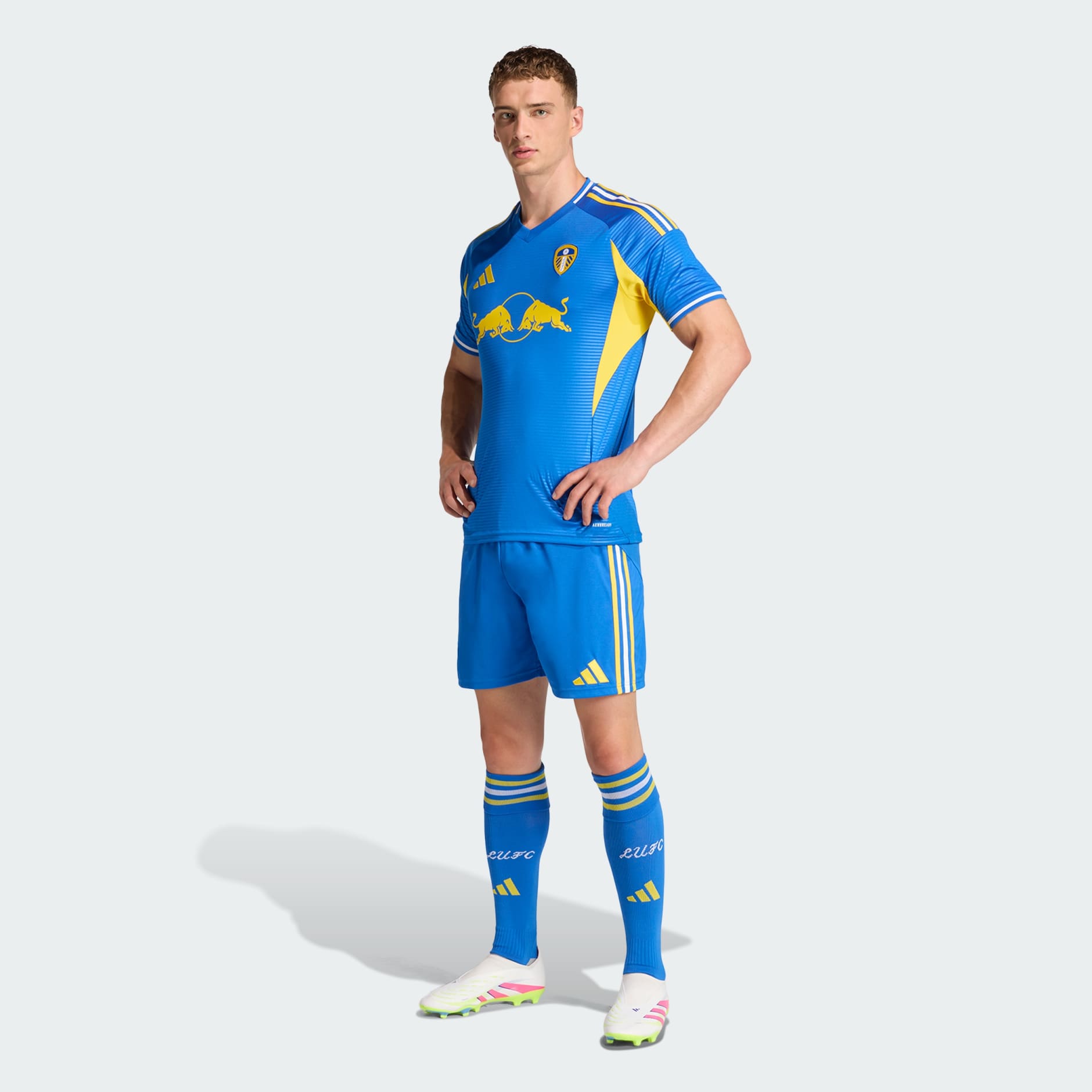 חולצת כדורגל למשחק חוץ Leeds United FC 25/26