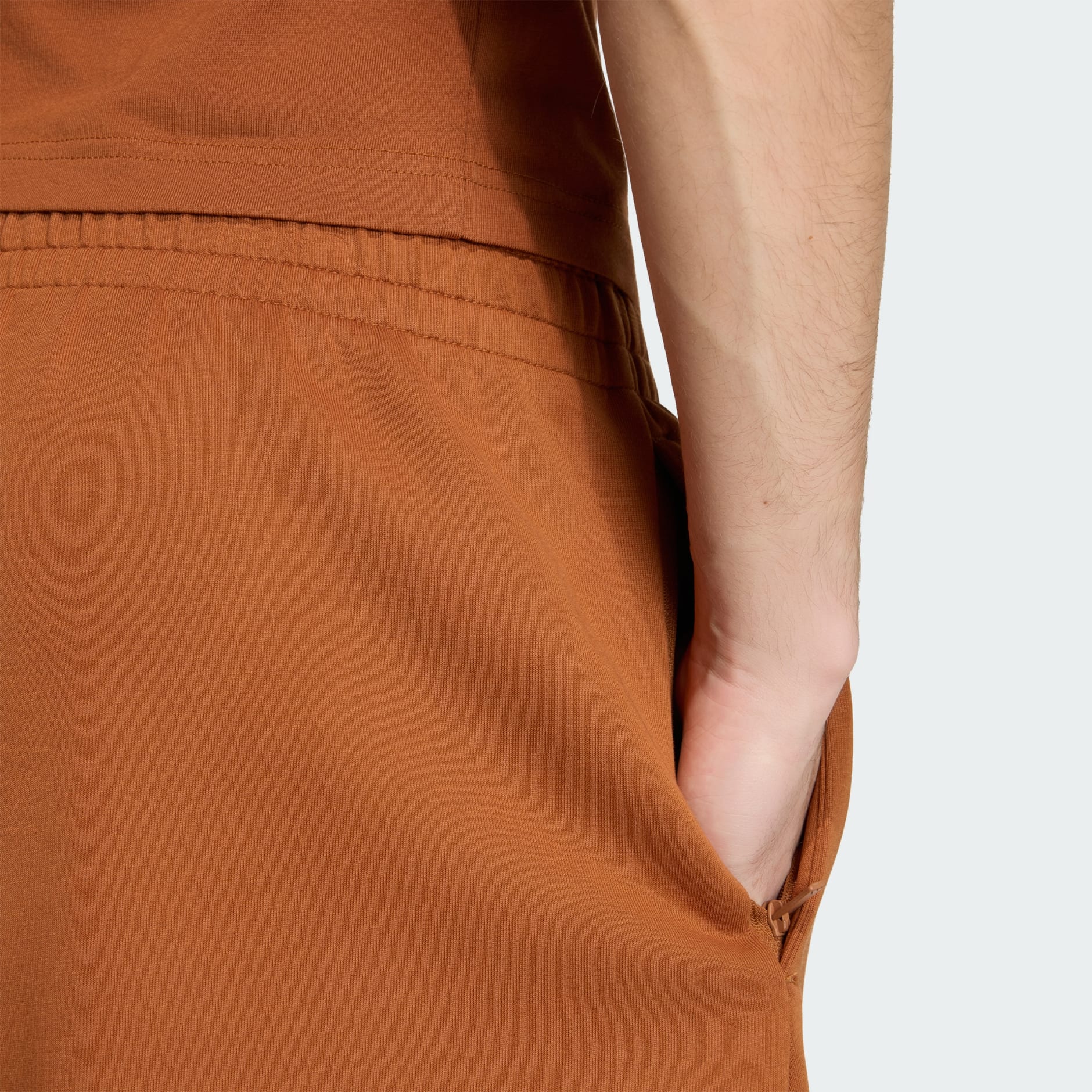 Future Icons Three Bar Shorts