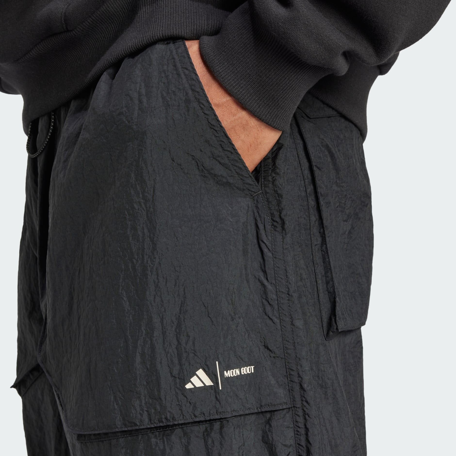 Clothing - adidas x MOON BOOT Parachute Pants - Black