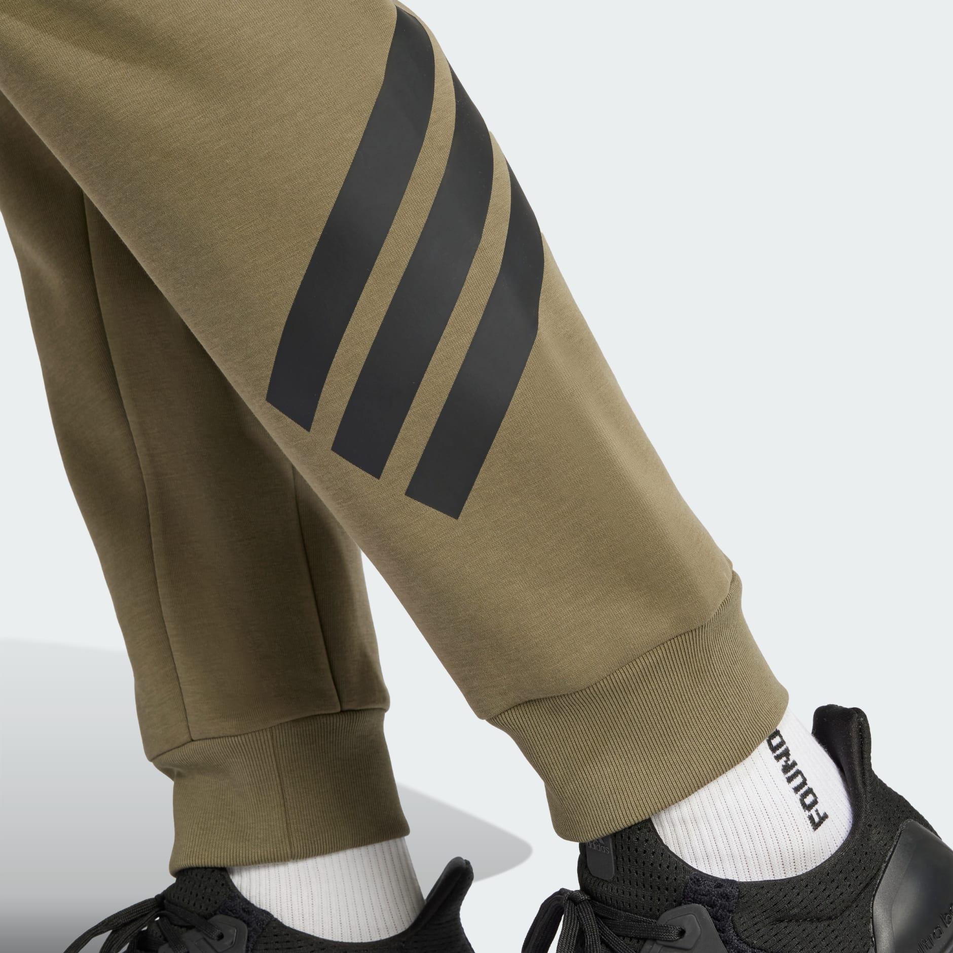 Future Icons 3-Stripes Pants
