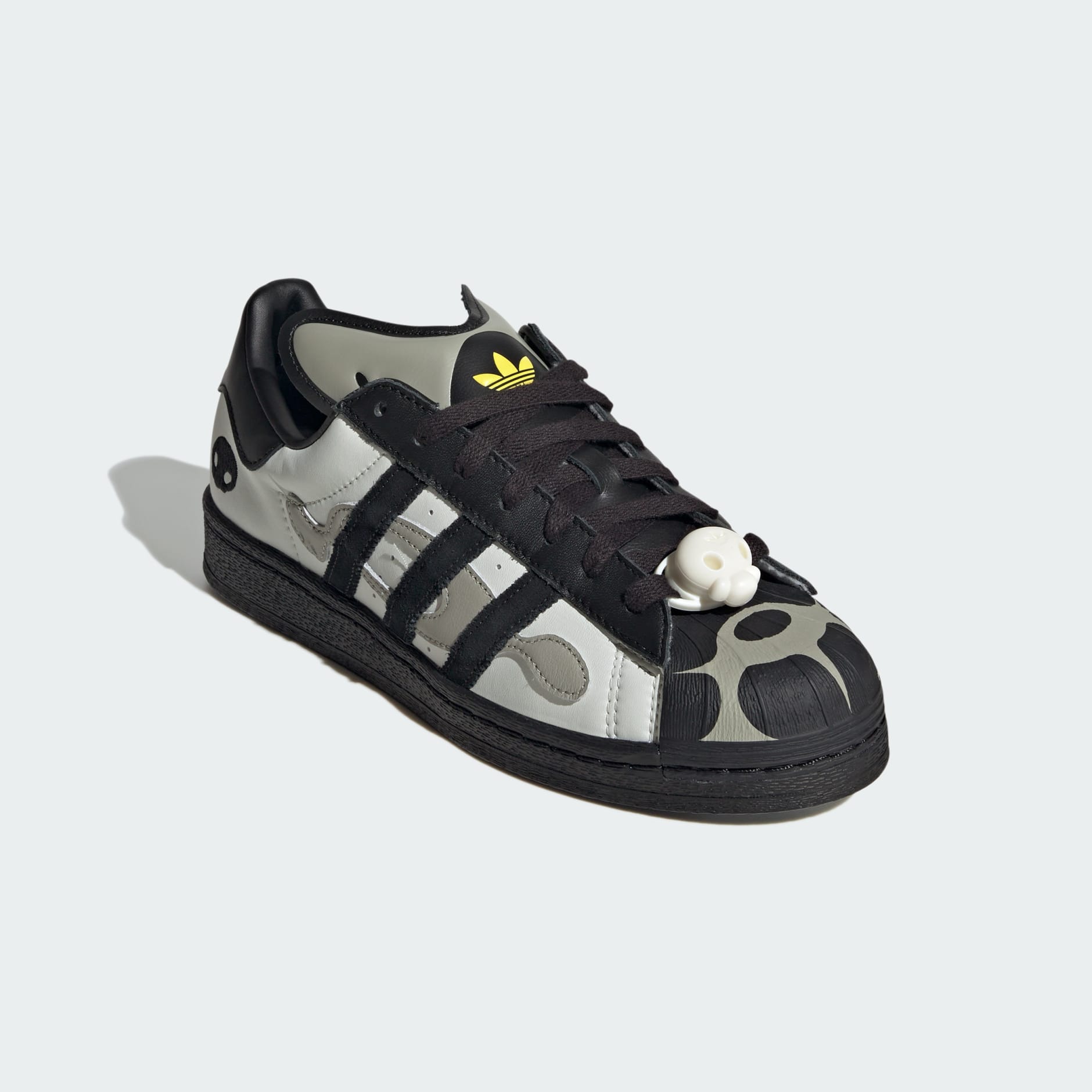 アディダス SUPERSTAR 82 FI 26cm adidas SUPERSTAR 82 FI CORE BLACK/FOOTWEAR WHITE/OFF WHITE