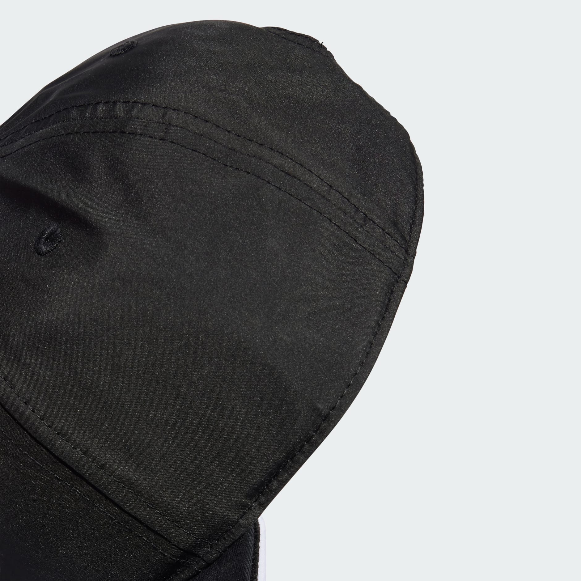 Șapcă cu cozoroc dublu