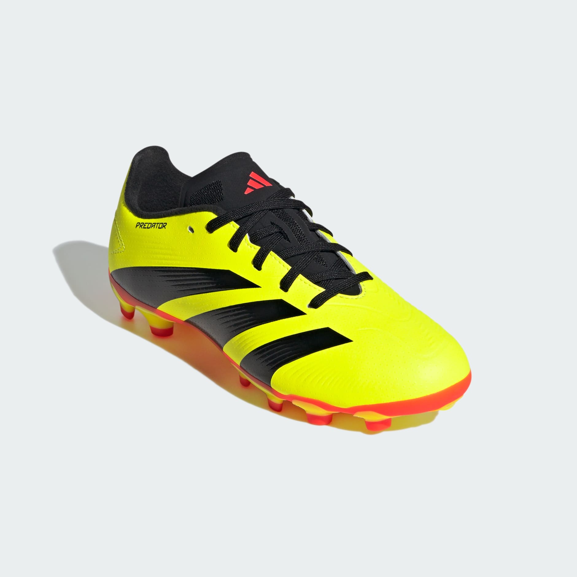 Predator 24 League Low Multi-Ground Boots