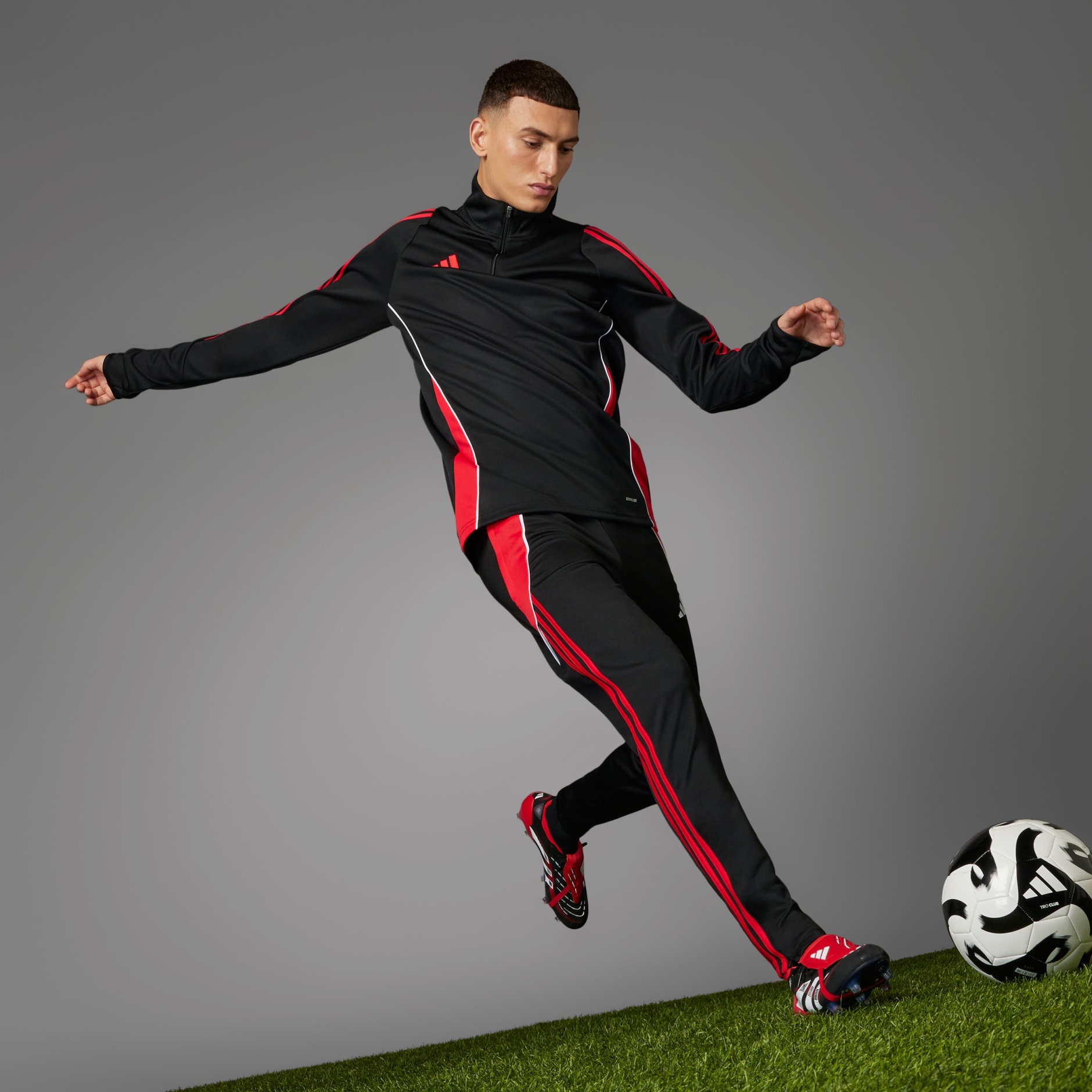 Predator Elite Fold-Over Tongue Firm Ground BWR Boots