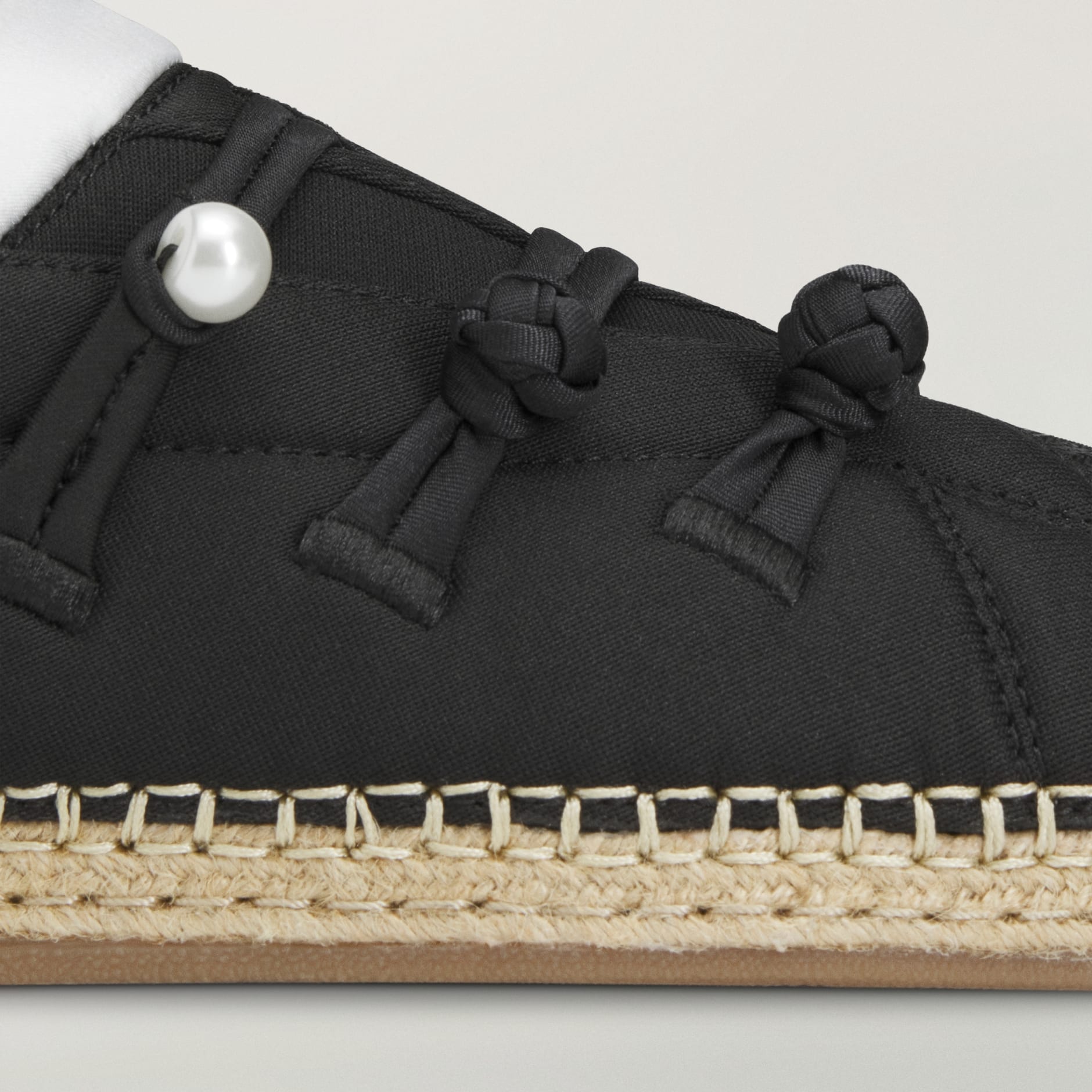 CLOT QI FLOW BY EDISON Shoes