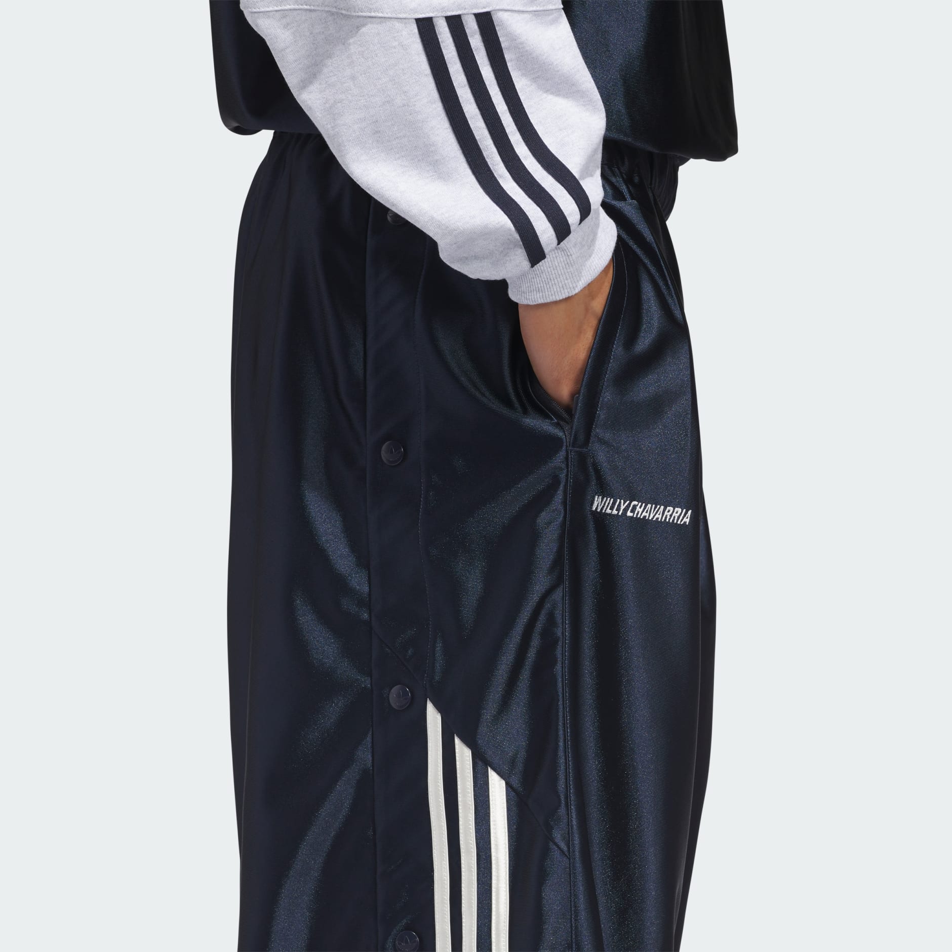 Chavarria Dazzle Snap Short