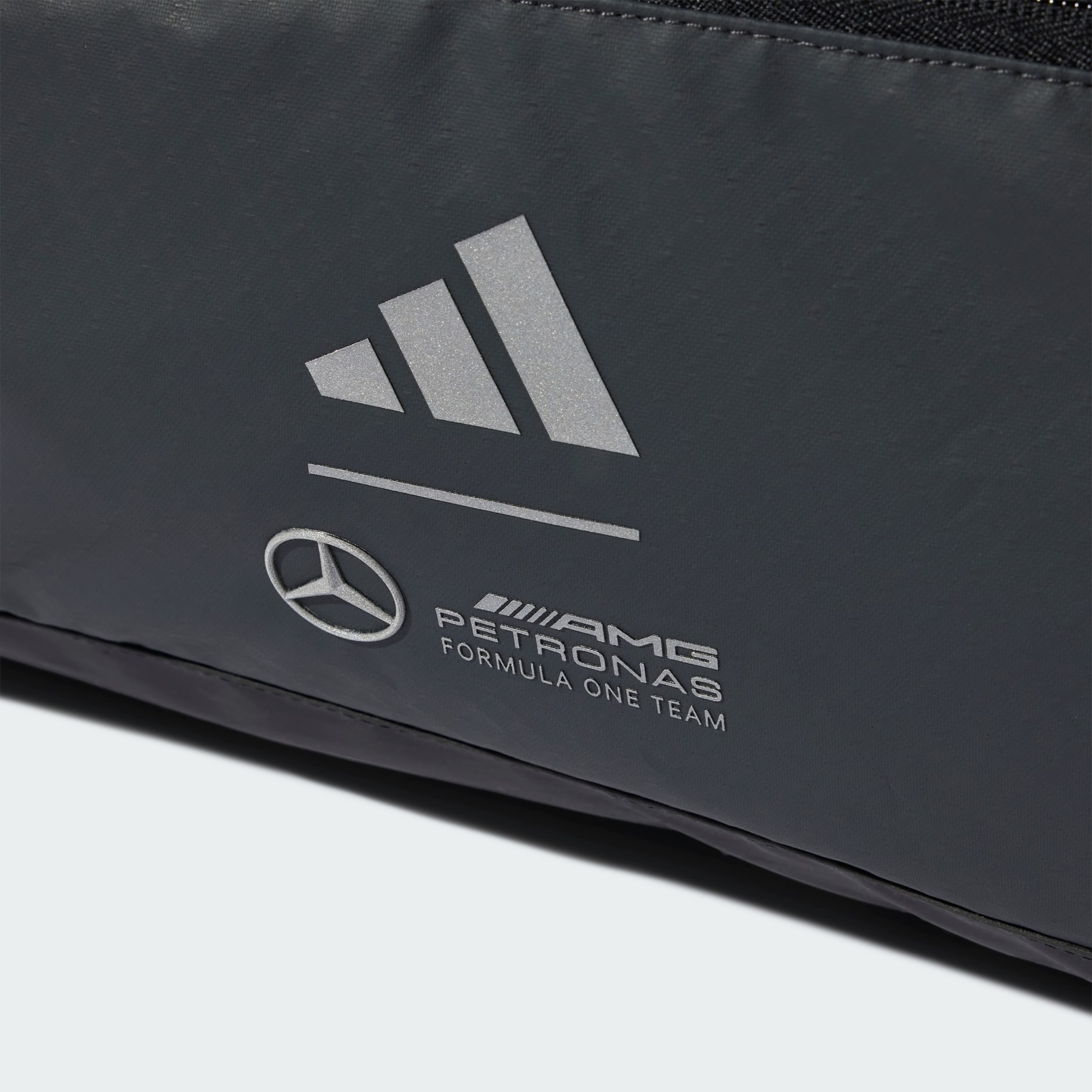 Performance Accessories - MERCEDES - AMG PETRONAS FORMULA