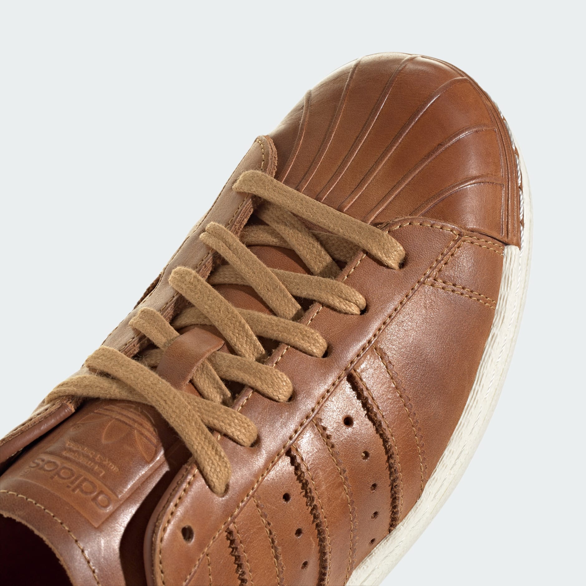 Adidas superstar 80s clean brown best sale