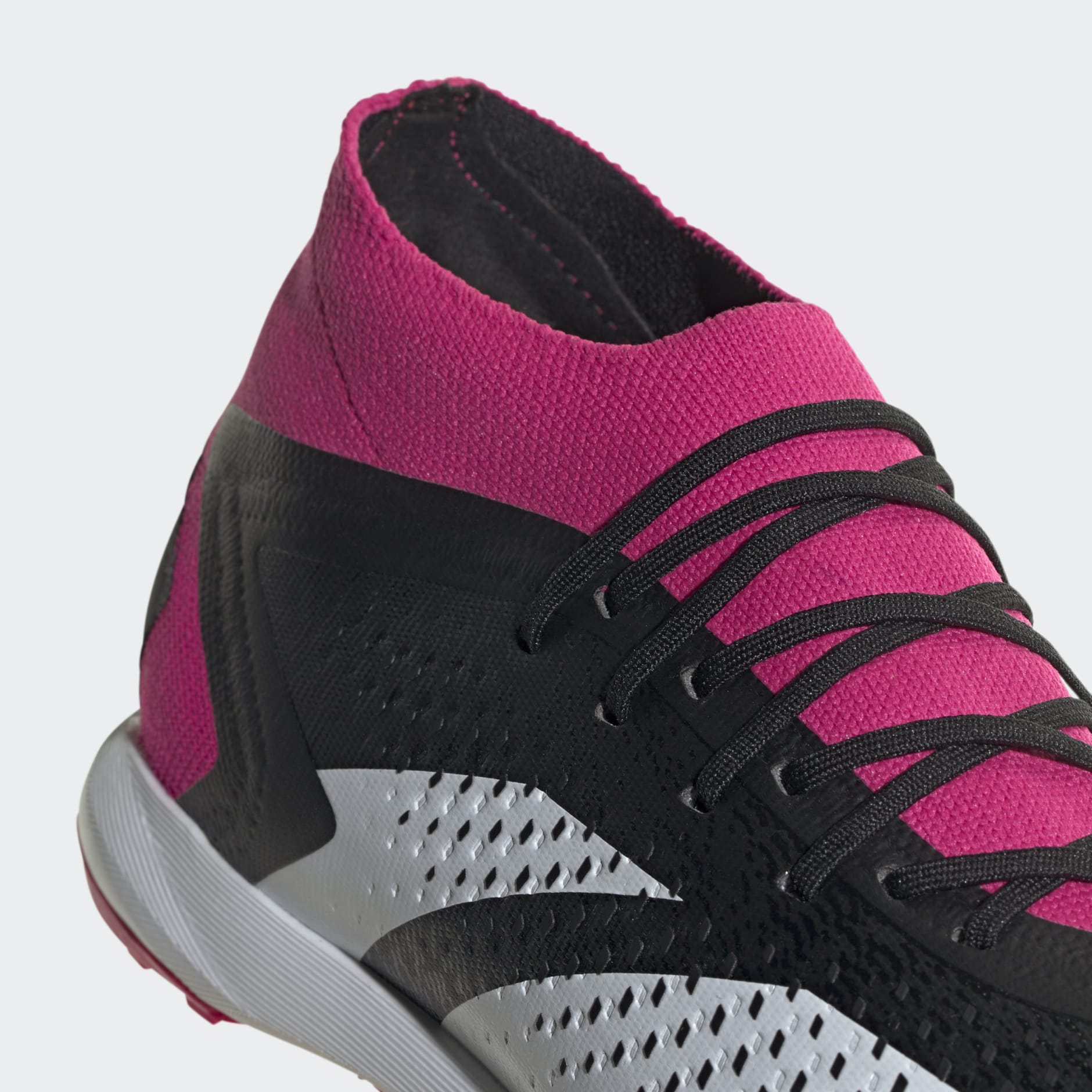 Predator Accuracy.1 Turf Boots