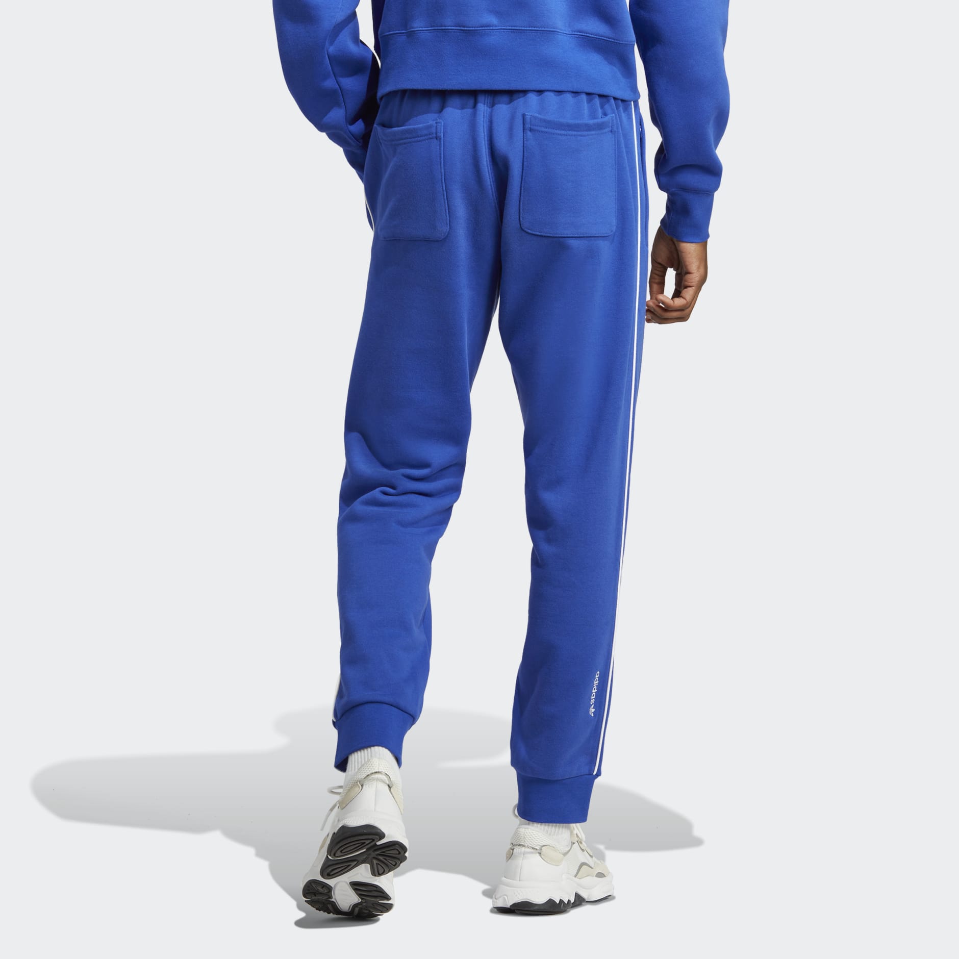 Clothing - Adicolor Seasonal Archive Sweat Pants - Blue | adidas South ...