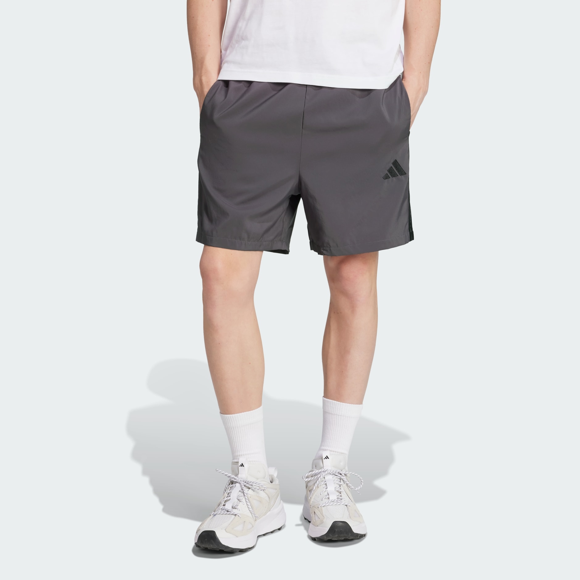 Essential 3-Stripes Chelsea Shorts