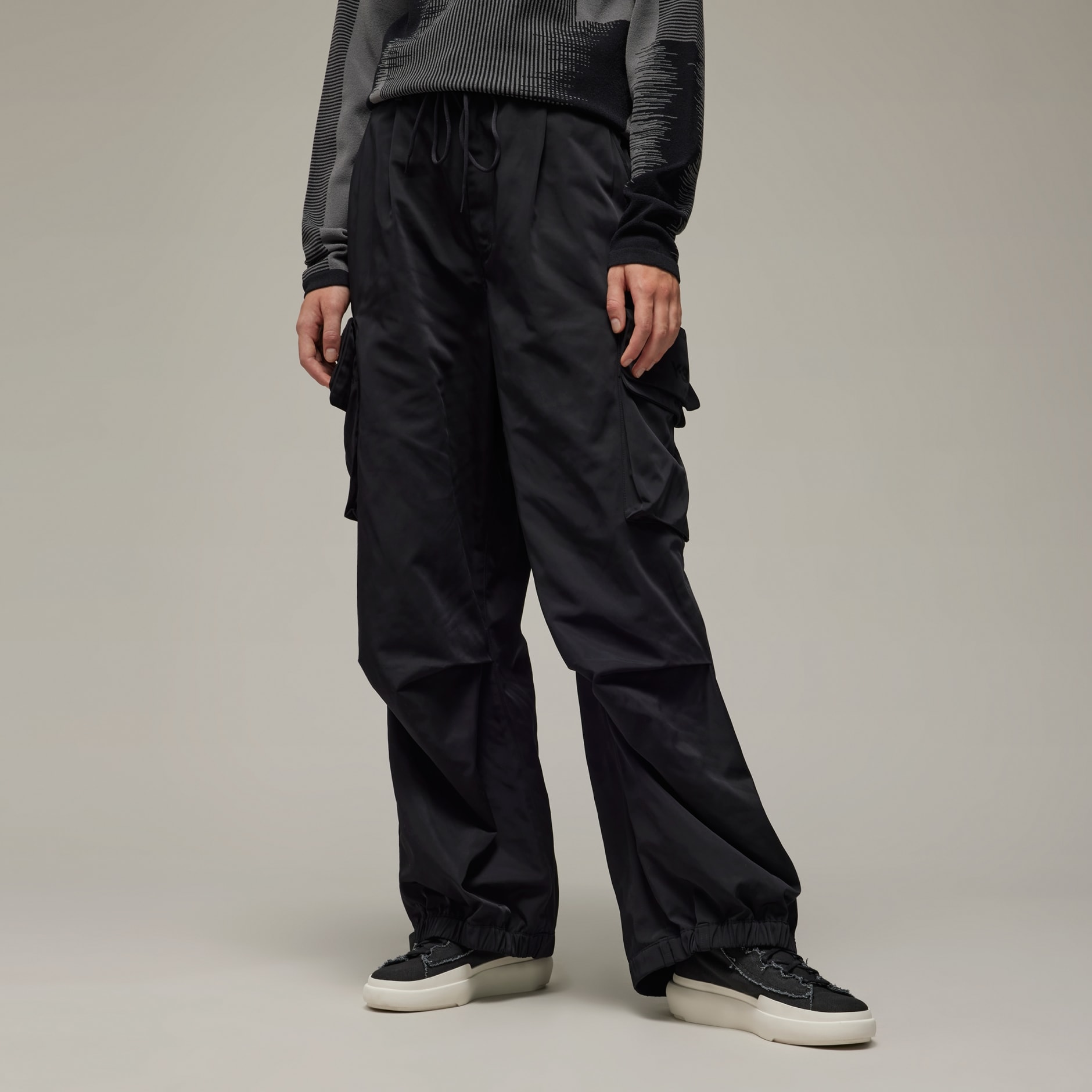 パンツ Y-3 adidas Crinkle Twill Cargo Pants Y-3 adidas Crinkle Twill Cargo Pants