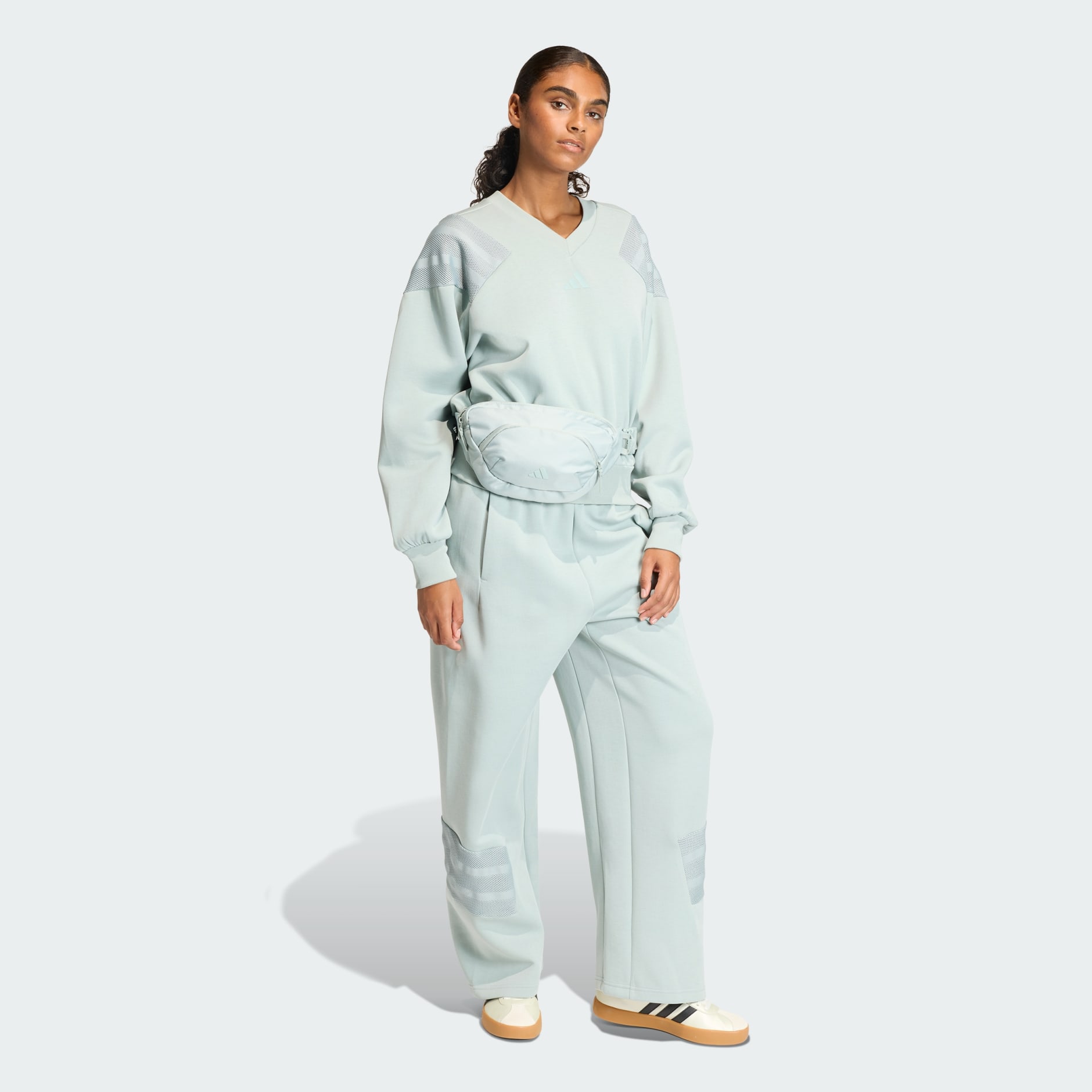 FUTURE ICONS THREE STRIPES SWEATSHIRT