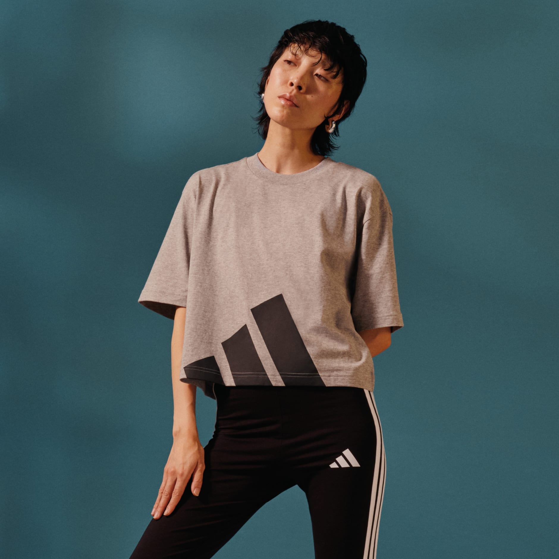 Essentials 大型標誌男友風格 T 裇