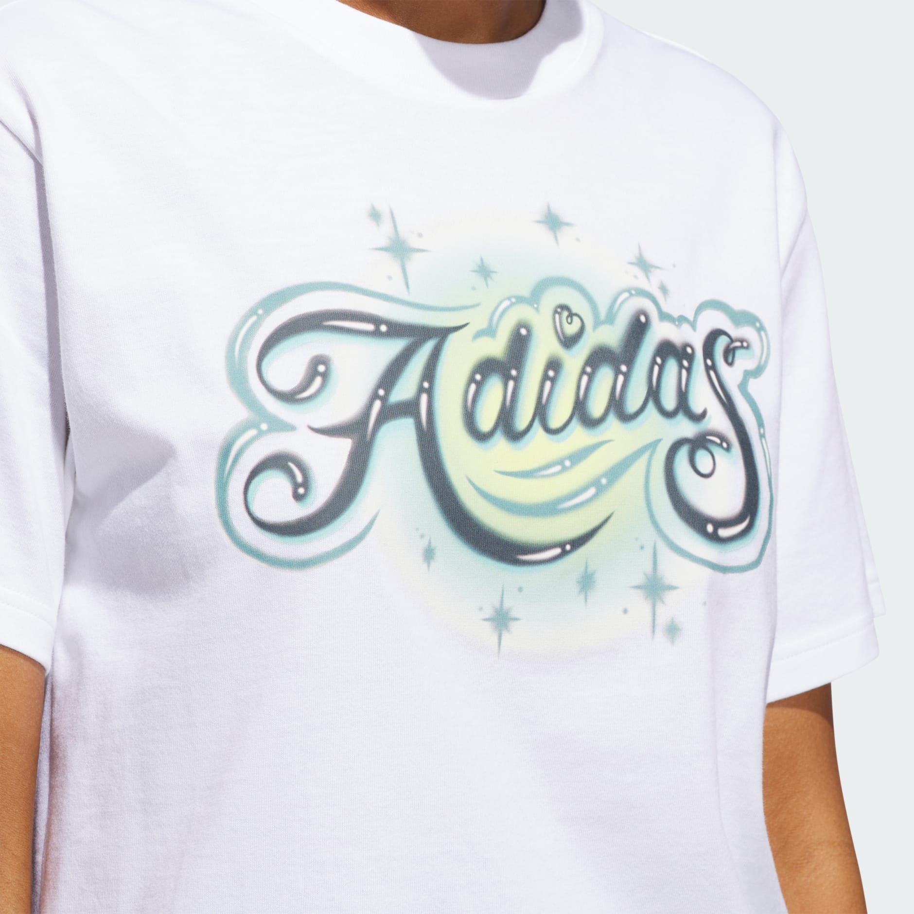 تي شيرت برسومات مرشوشة بالهواء