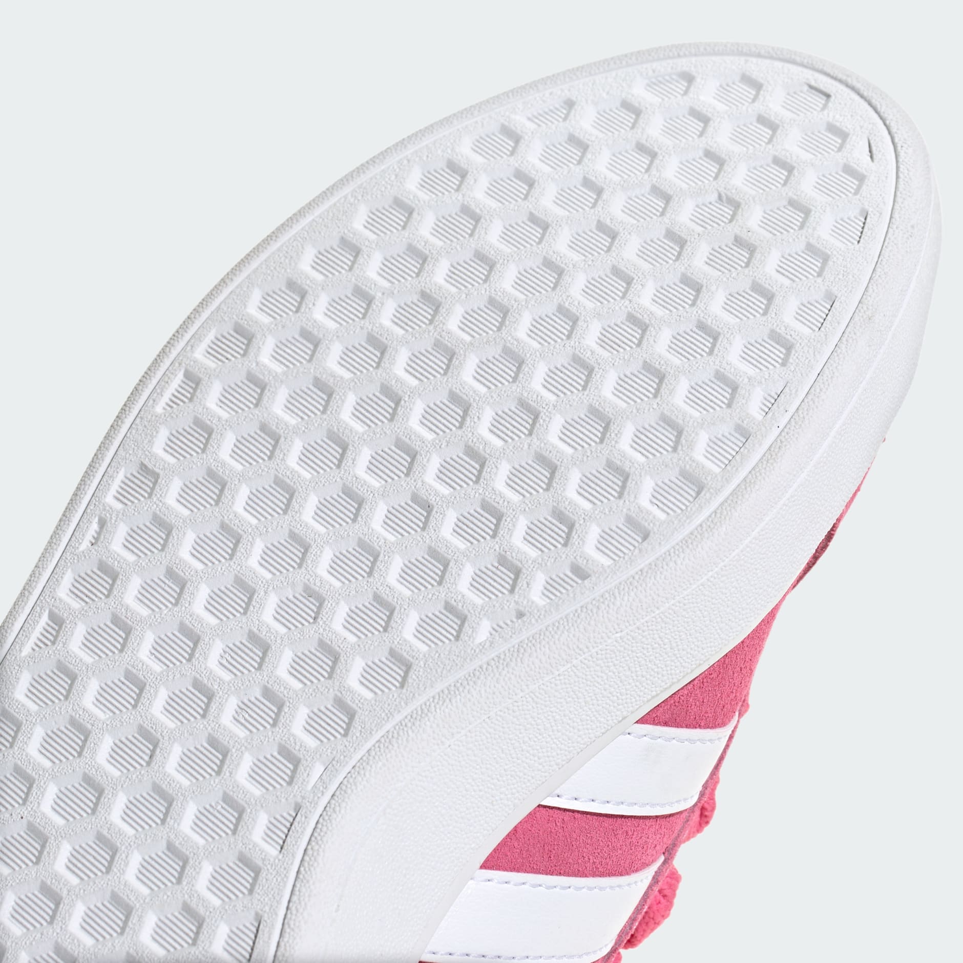 Pantofi Grand Court Base anii 2000