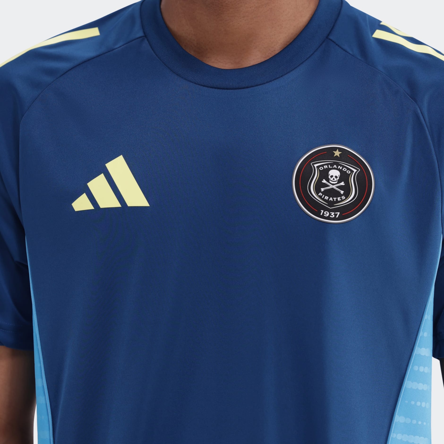 Orlando Pirates Tiro 25 Training Jersey